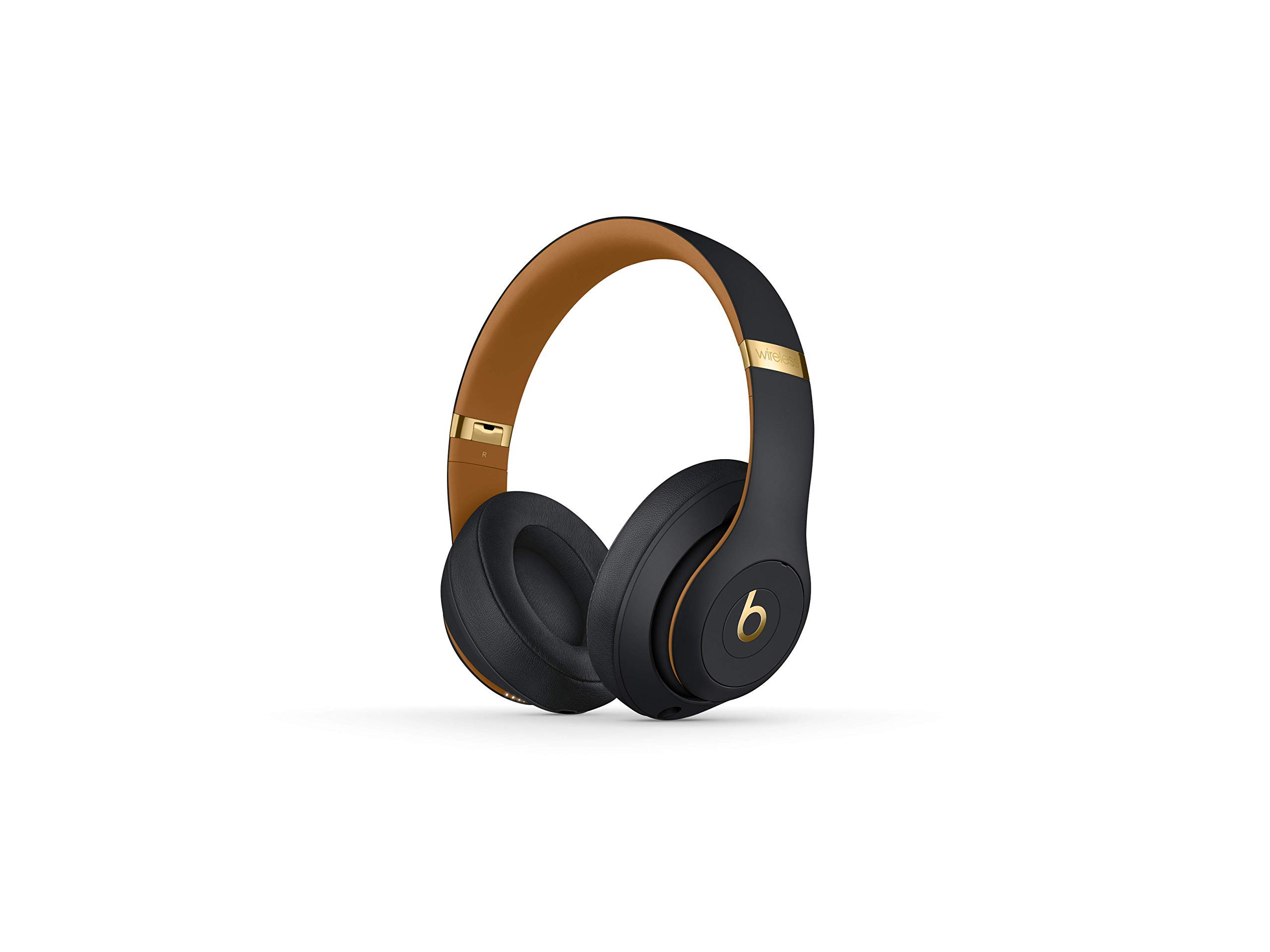 Mua Beats Studio3 Wireless Over-Ear Headphones The beats Skyline Collection  - Midnight Black (Renewed) trên Amazon Mỹ chính hãng 2023 | Fado