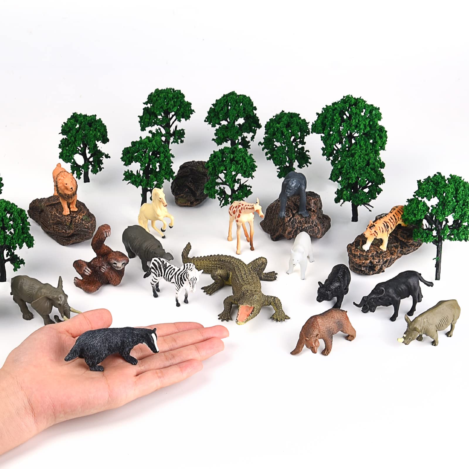 Mua ELECLAND 16Pcs Jungle Zoo Animals Figurines, Safari Animal Figures  Toys, Woodland Animal Figures, Mini Animal Cake Toppers Kids' Play Figures  for Birthday Party Decorations, Christmas Home Decorations trên Amazon Anh  chính