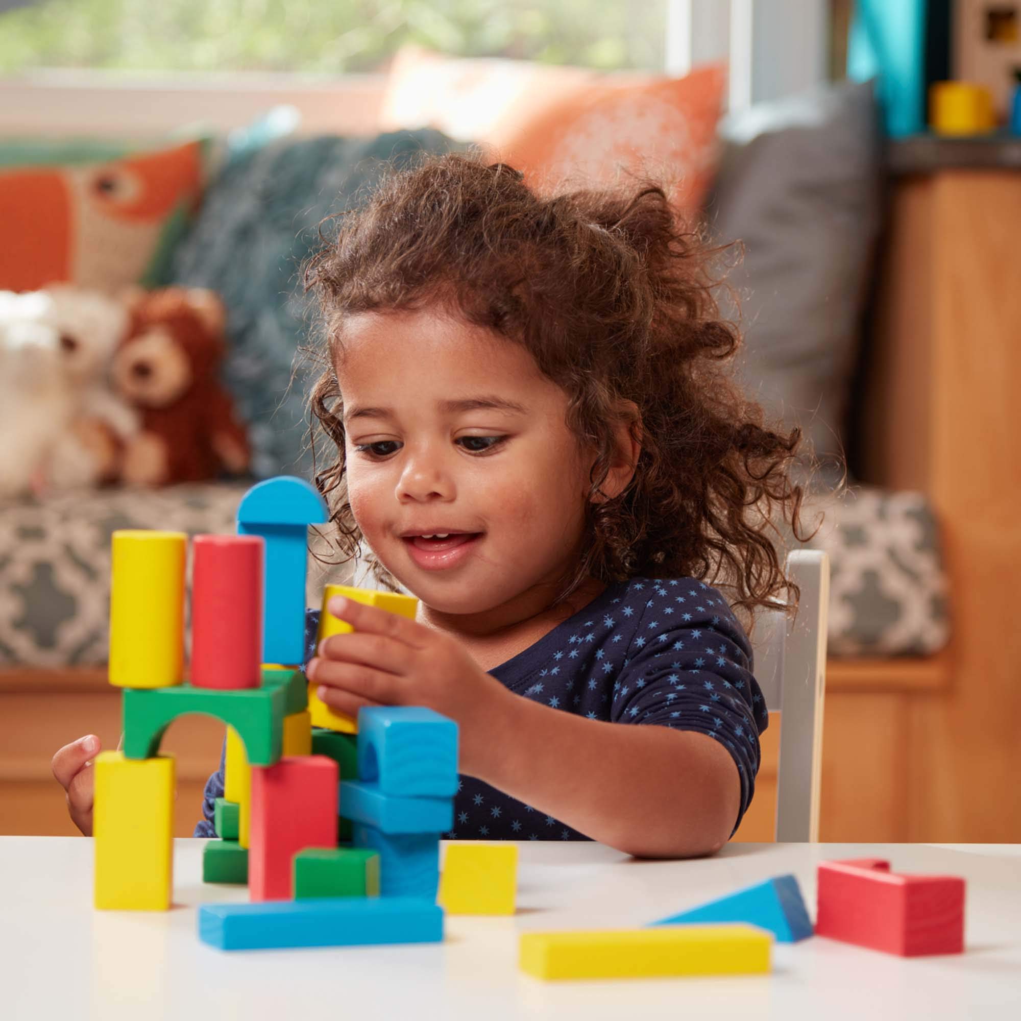 Melissa & Doug Wooden Building Block Set - 200 Blocks in 4 Colors and 9 Shapes