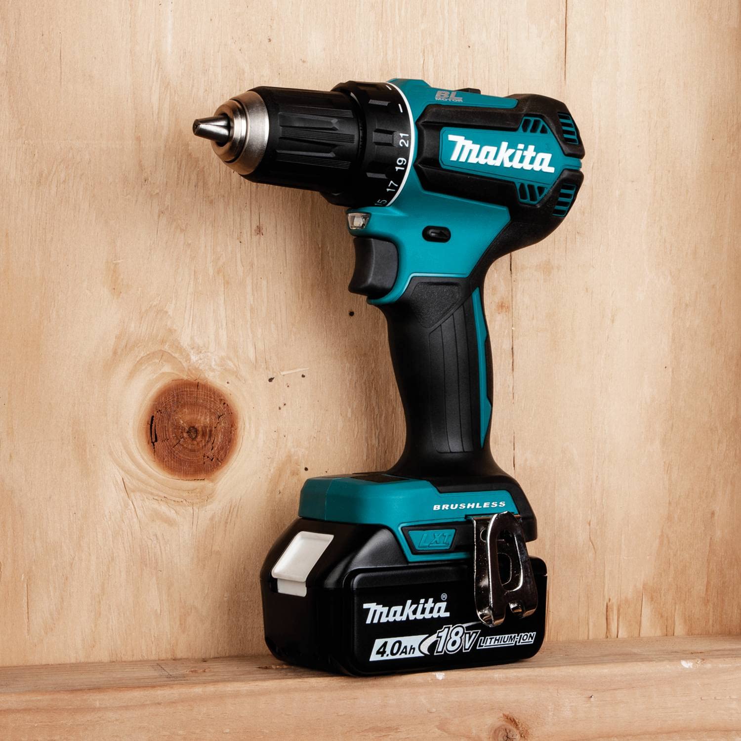 Makita XFD13SM1 18V LXT® Lithium-Ion Brushless Cordless 1/2