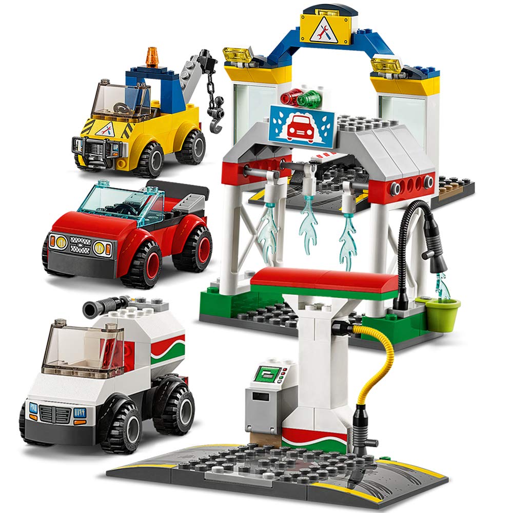LEGO City Garage Center 60232 Building Kit (234 Pieces)