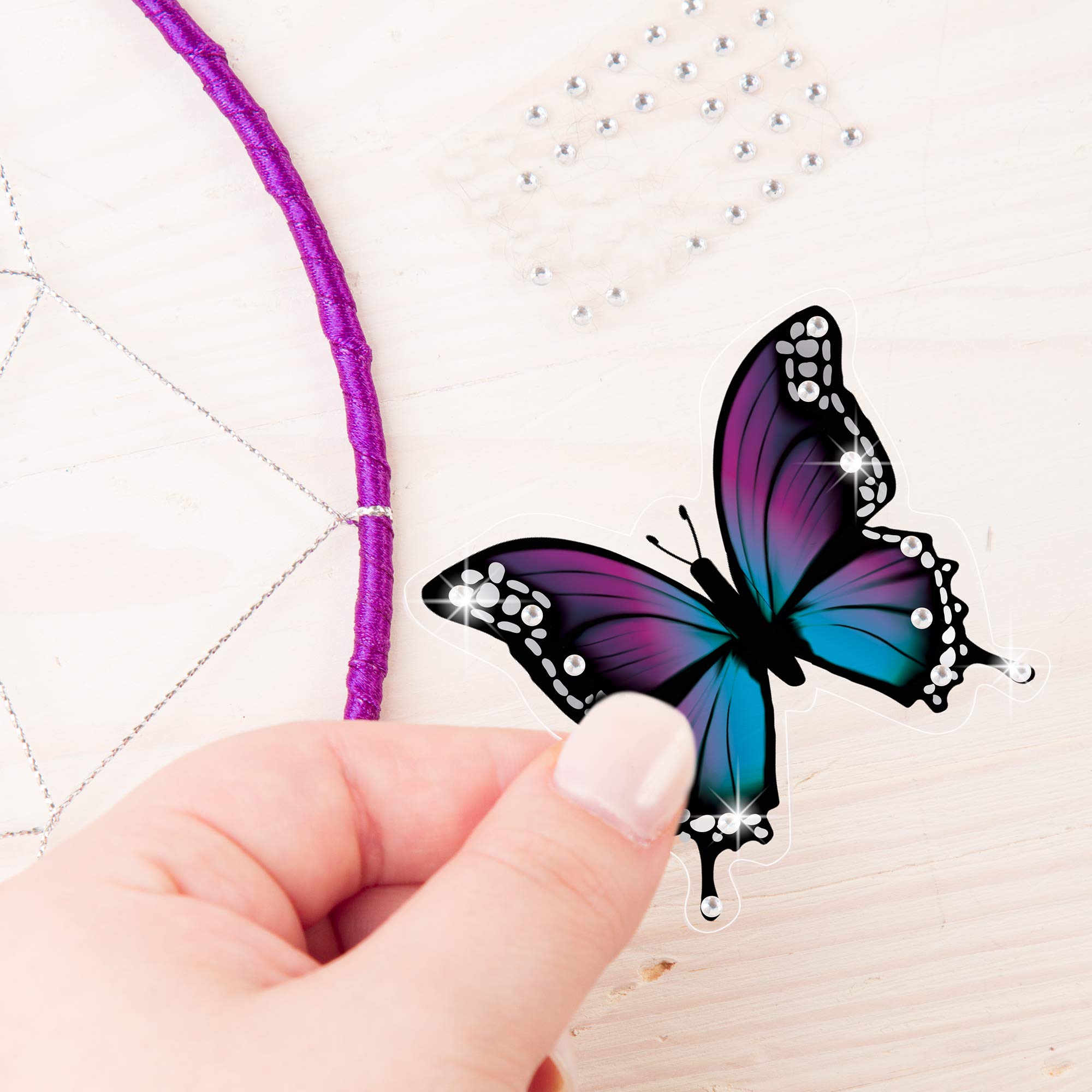 Make It Real: DIY Dreamcatcher - Purple Pink Blue Butterfly, 175 Piece All-in-One DIY Kit, Tweens & Girls, Bedroom Décor, Arts & Crafts, Make A Beautiful Hanging Bead Dreamcatcher, Kids Ages 8+