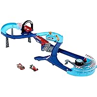 Mattel Disney and Pixar Cars Playset with 2 Toy Cars, Lightning McQueen & Francesco Bernoulli, GRC Jumping Raceway Track Set with Booster