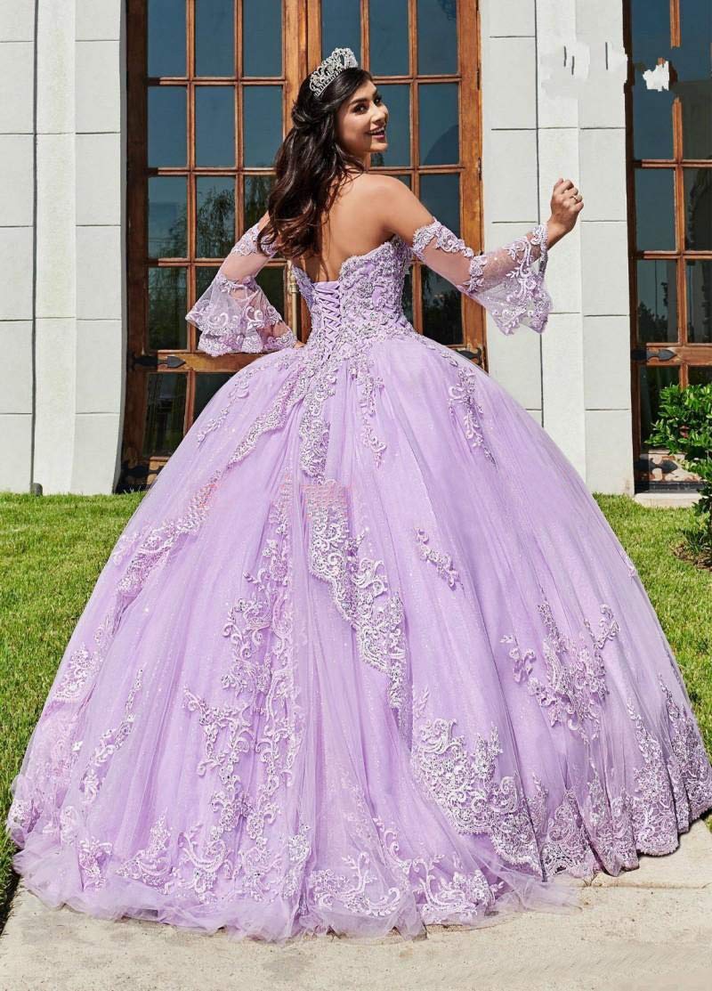 Yukale Women's Sweetheart Quinceanera Dresses Lace Appliques Ball Gown with Detachable Long Sleeve