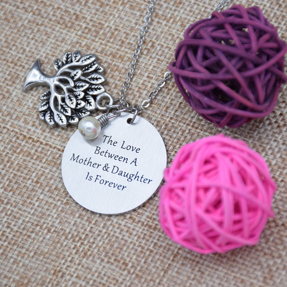 O.RIYA Personalized Family Tree Necklace, Tree of Life Pendant, Mother Gift Necklace, for Mom Grandmothers Necklace