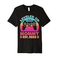 Leveling Up To Mommy Est 2023 First Time Mom 2023 Video Game Premium T-Shirt