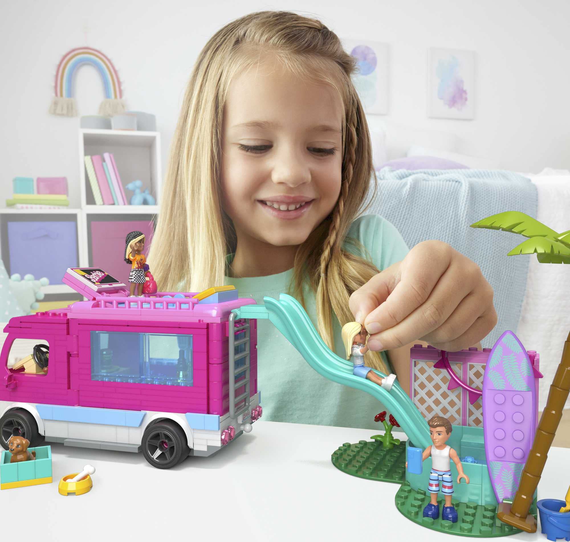 MEGA Barbie Car Building Toys Playset, Dream Camper Adventure With 580 Pieces, 4 Micro-Dolls and Accessories, Pink, For Kids Age 6+ Years
