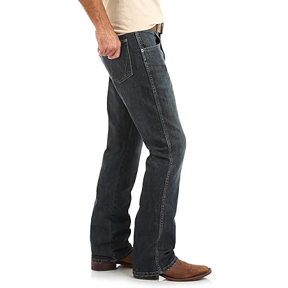 Wrangler Men's Retro Relaxed Fit Bootcut Jeans