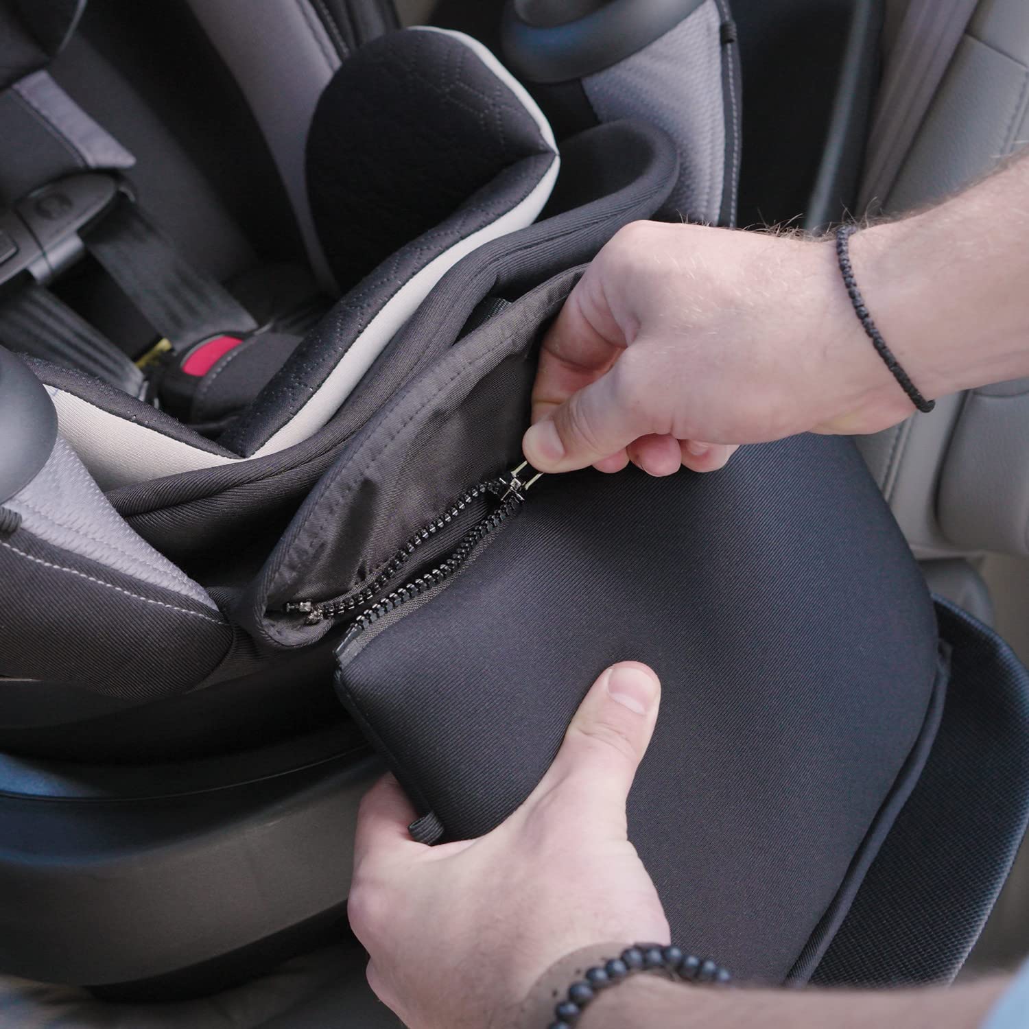 Evenflo Revolve360 Extend All-in-One Rotational Car Seat with Quick Clean Cover (Revere Gray)