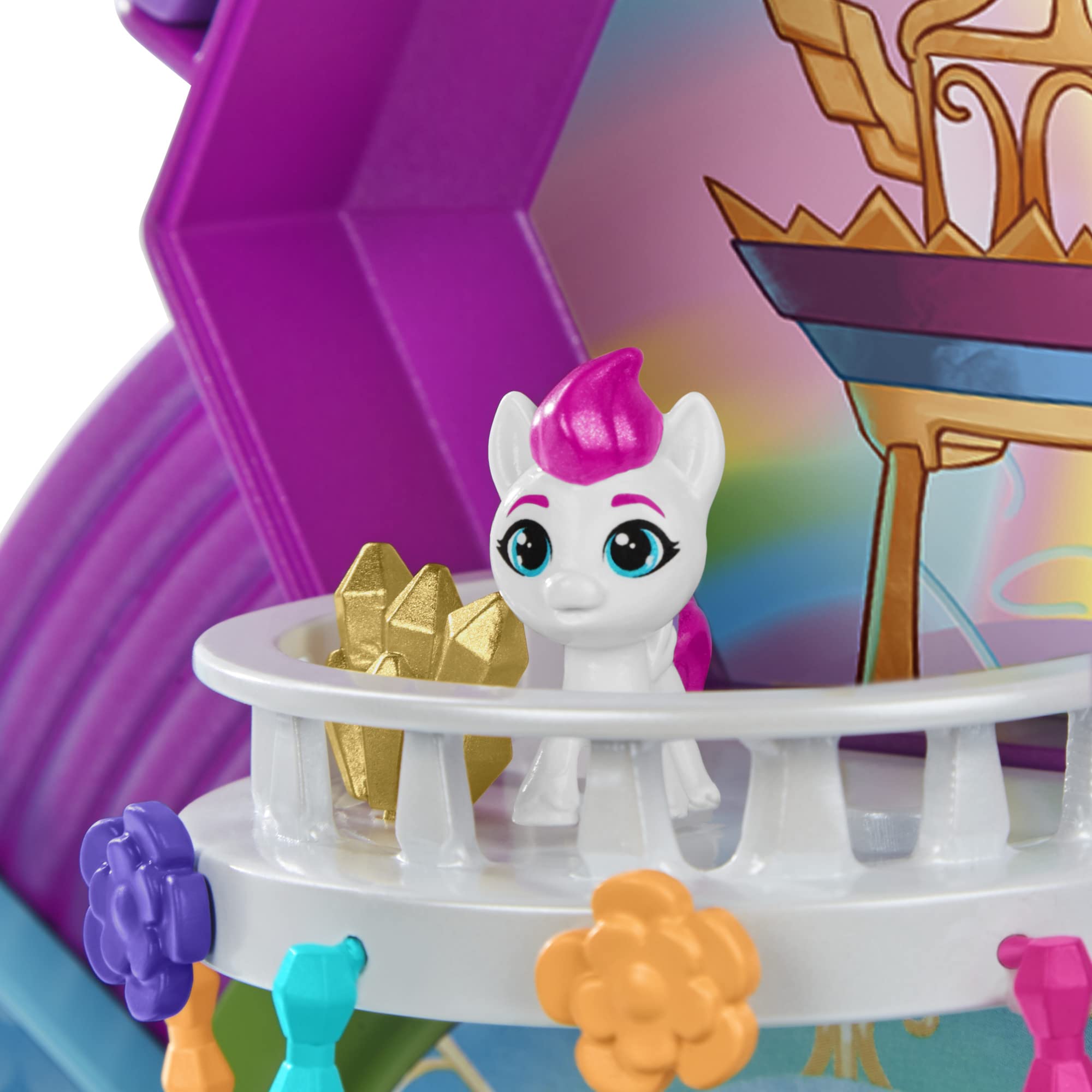 My Little Pony Hasbro Mini World Magic Epic Crystal Brighthouse Toy, Buildable Playset with 5 Collectible Figures, for Kids Ages 5 and Up