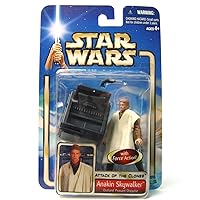 Star Wars: Attack of the Clones Anakin Skywalker Outland Peasant Disguise w/Removable Poncho, Blaster & Storage Container
