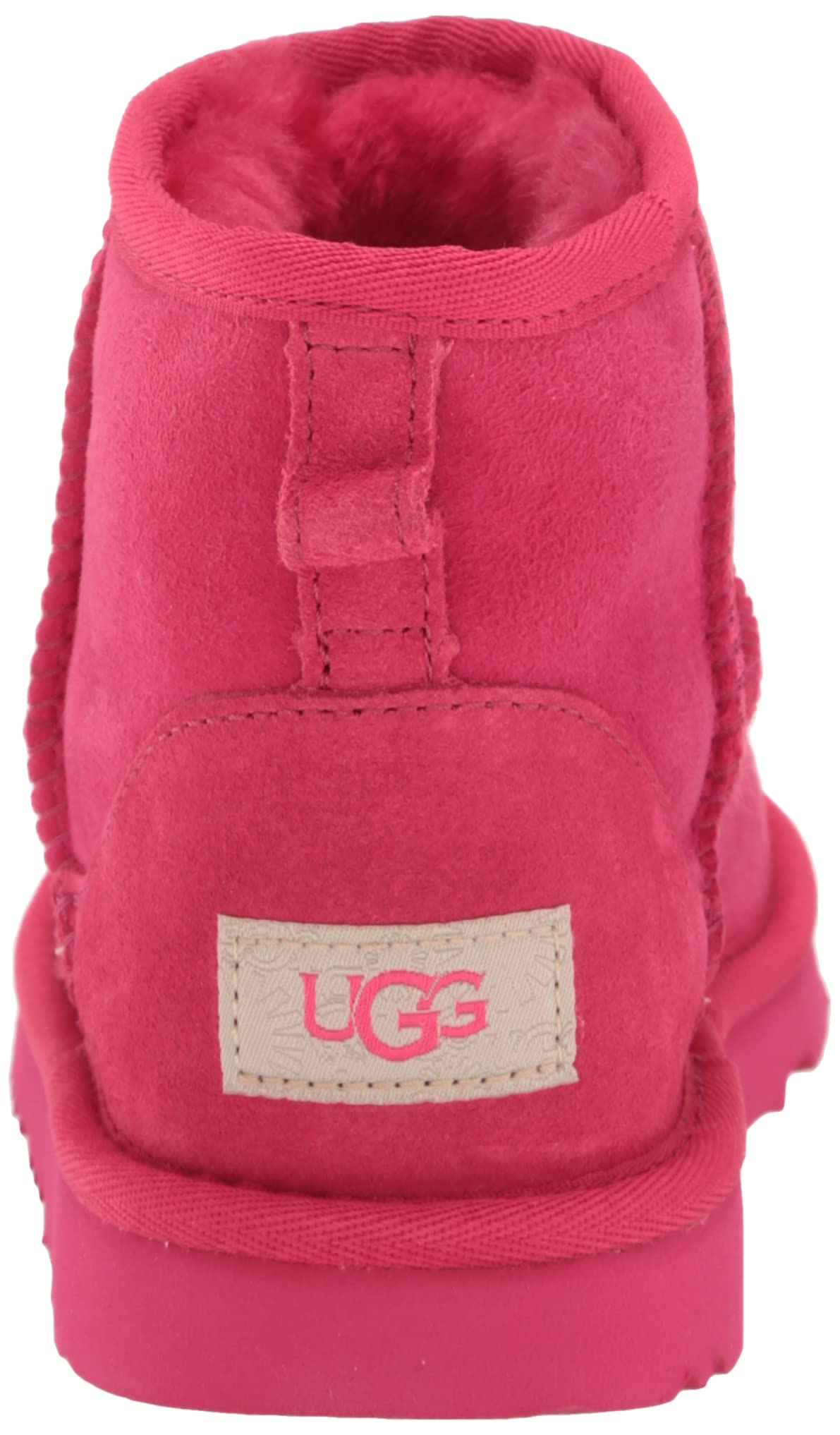 UGG Unisex-Child Kids' Classic Mini Ii Fashion Boot