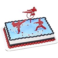 DecoPac Martial Arts Cake Kit, 3-Piece Topper Set Cake Decoration with 3 Martial Artists for Birthdays, Team Celebrations, Events, Made of Food Safe Plastic