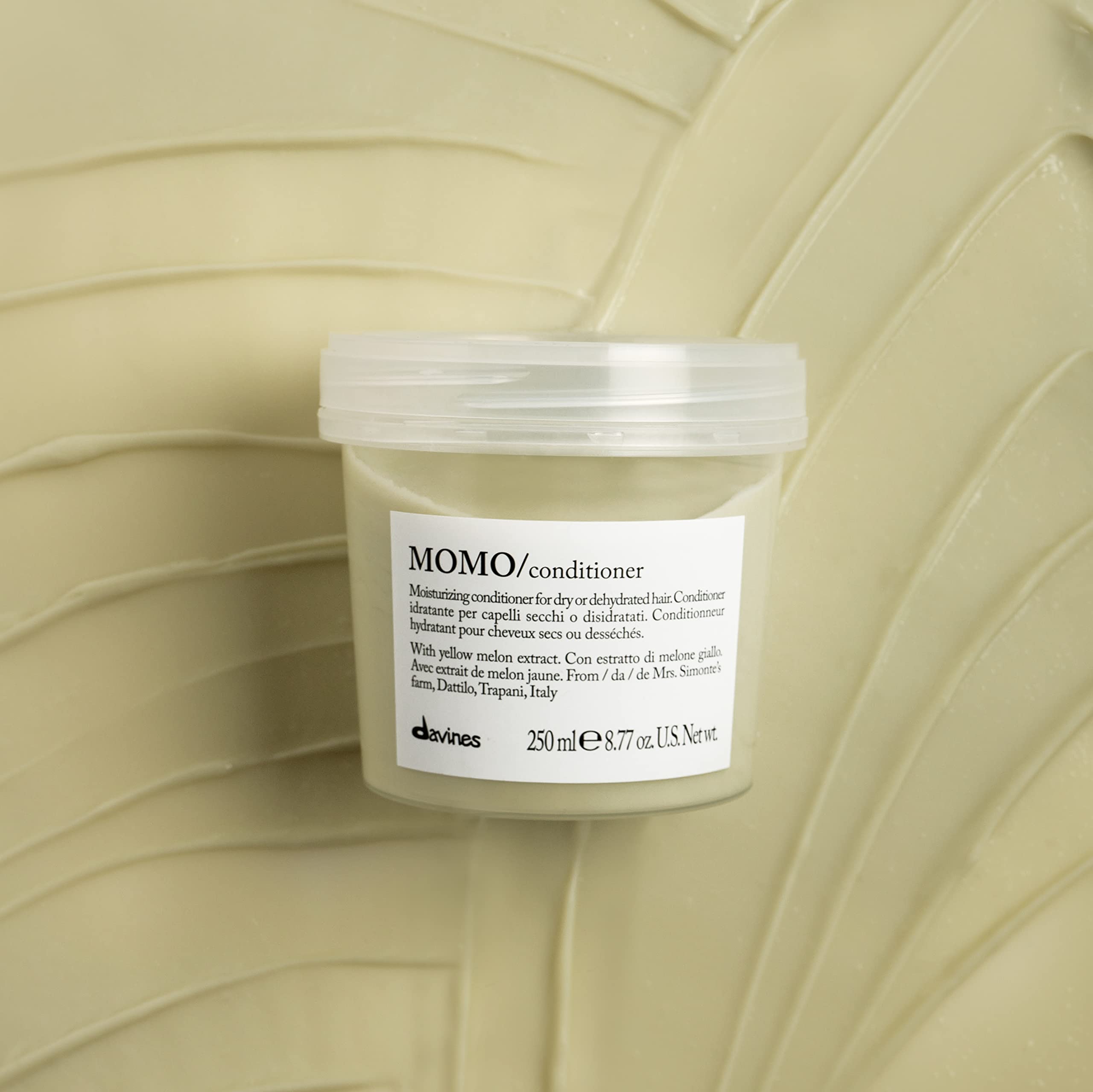 Davines MOMO Conditioner, Hydration And Detangling Formula For Soft And Silky Hair