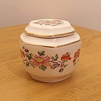 Ceramic box with a lid/trinket/container || Floral design || Vintage Royal Victoria Pottery Staffordshire Wade England