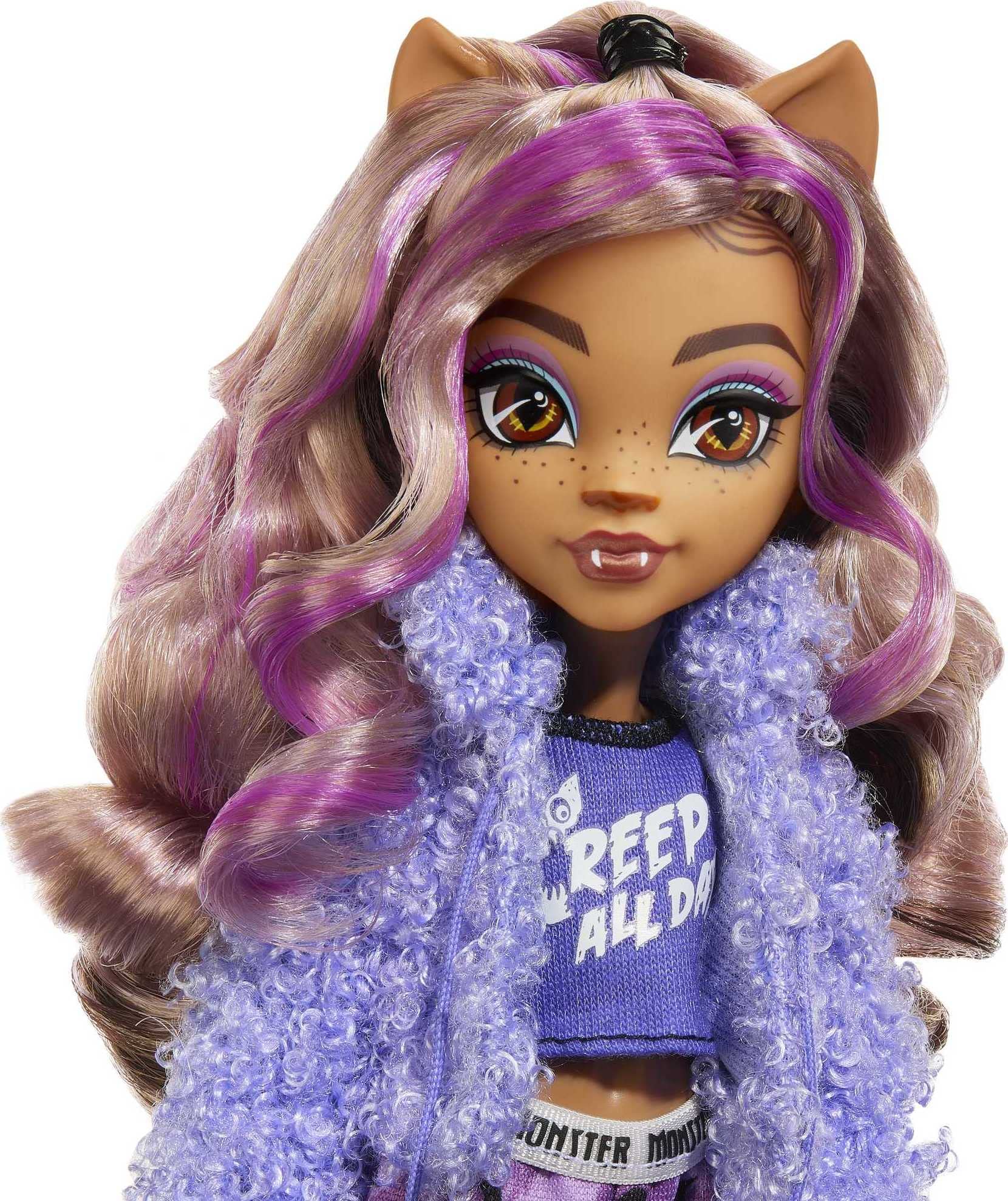 Monster High Doll, Clawdeen Wolf Creepover Party Set with Pet Dog Crescent, Sleepover Clothes and Accessories