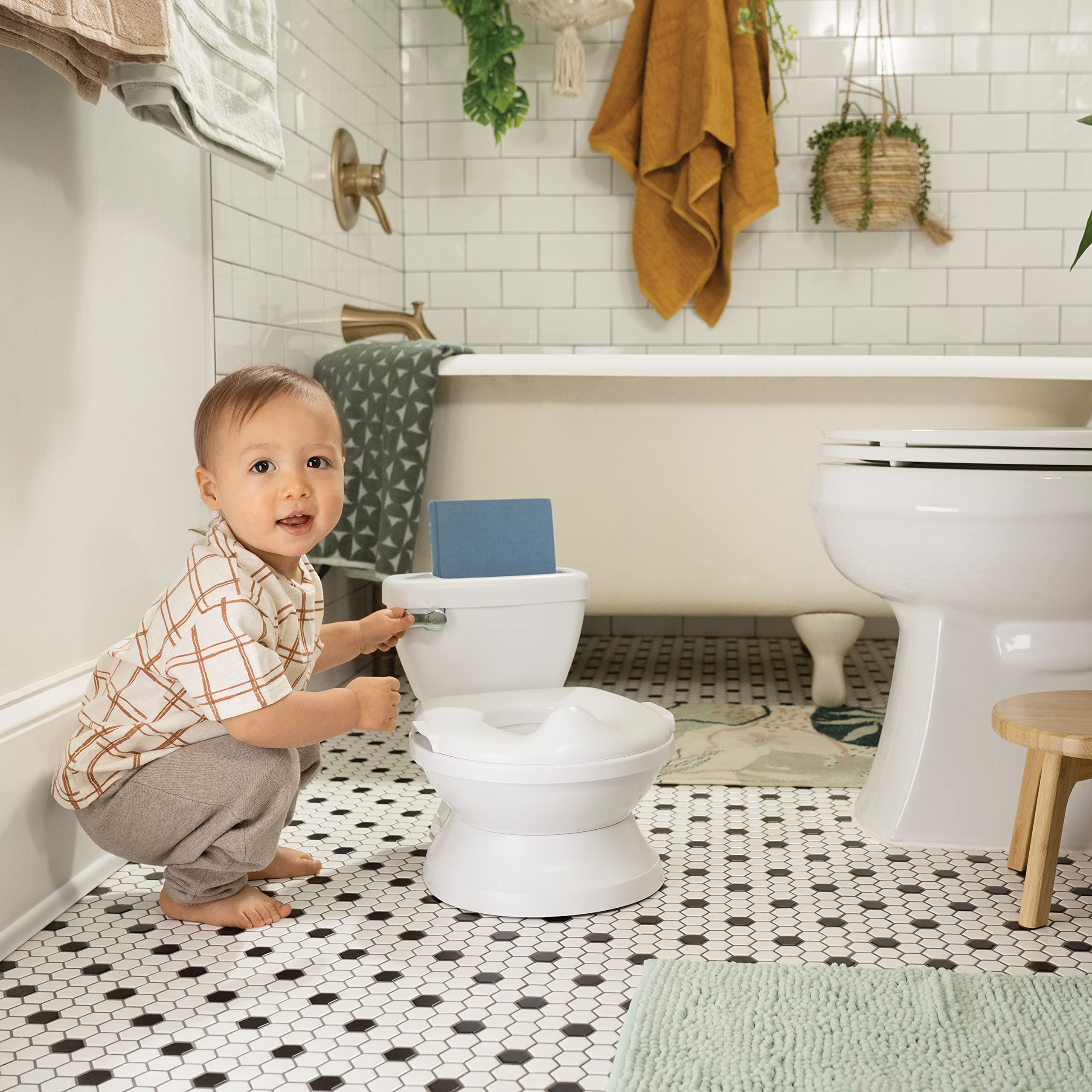 Summer by Ingenuity My Size Potty Pro in White, Infant Potty Training Toilet, Lifelike Flushing Sound, for Ages 18 Months, Up to 50 Pounds