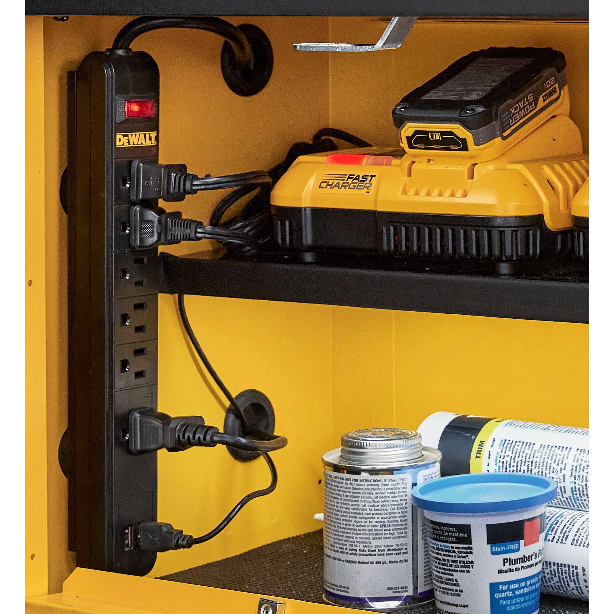 DEWALT Magnetic Power Strip with 6 Power Outlets, DEWALT Workshop Storage System Compatible (DWST82693)