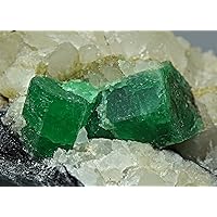 Natural Green Color Emerald Crystals On Quartz Matrix 194 Gram