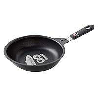 Ernest A-77340 Frying Pan, Supervised by a Well-established Western Restaurant Kichikichi, Easy to Make Omelets (Deep and Long Tip, Egg Shape), Recipe Included (Ome-chan Omelet Frying Pan), Popular