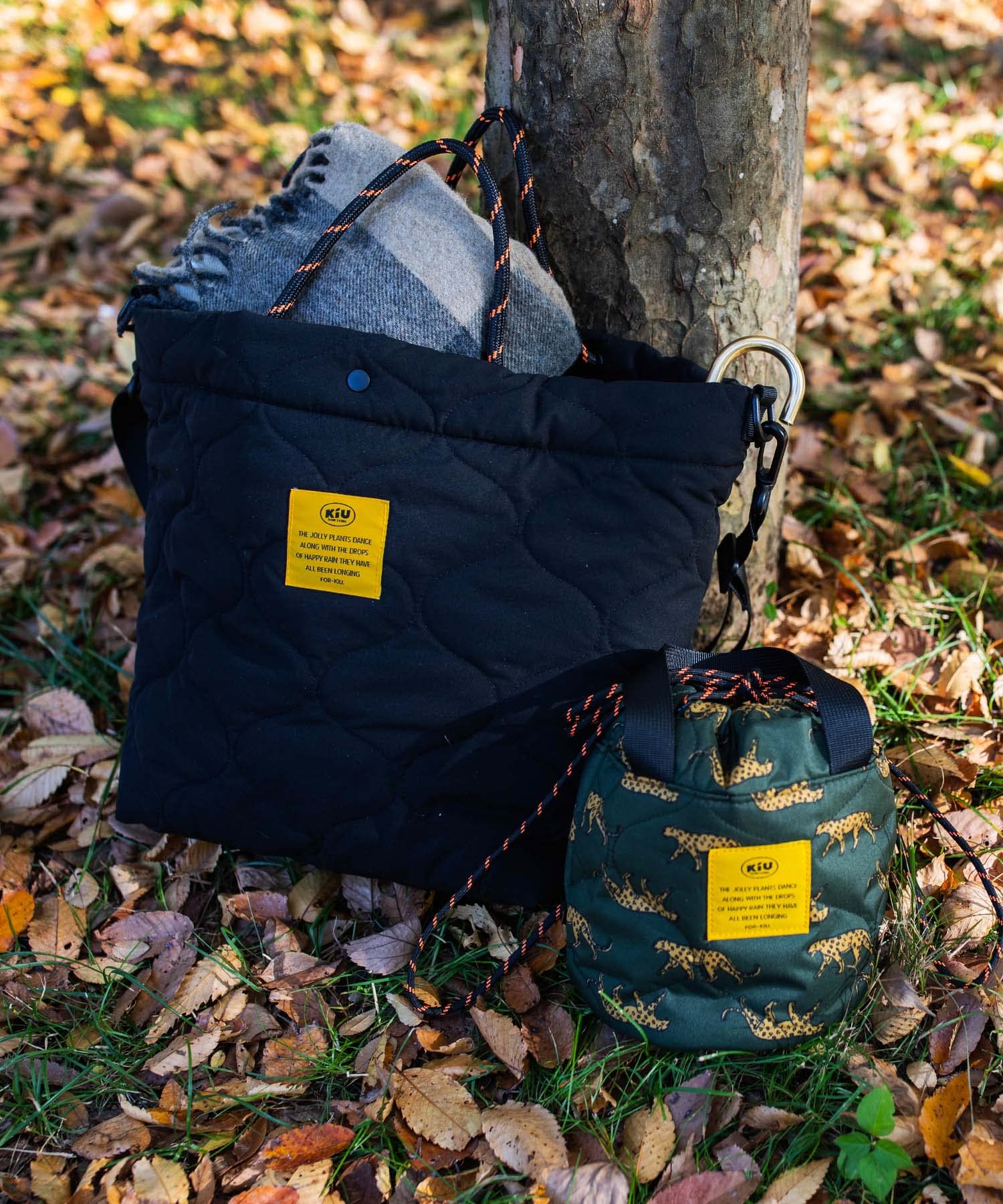 KiU K291 Drawstring Bag, Padded Bag, Water-Repellent, Shoulder Bag, 2-Way Men's, Women's, Unisex