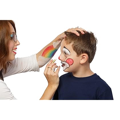 Dress Up America Face Paint Crayons - With Artbook & Easy To Follow Facepainting Designs -Safe Non-Toxic Face And Body Paint Made in Taiwan - Halloween Makeup Face Painting Kit for Kids & Adults