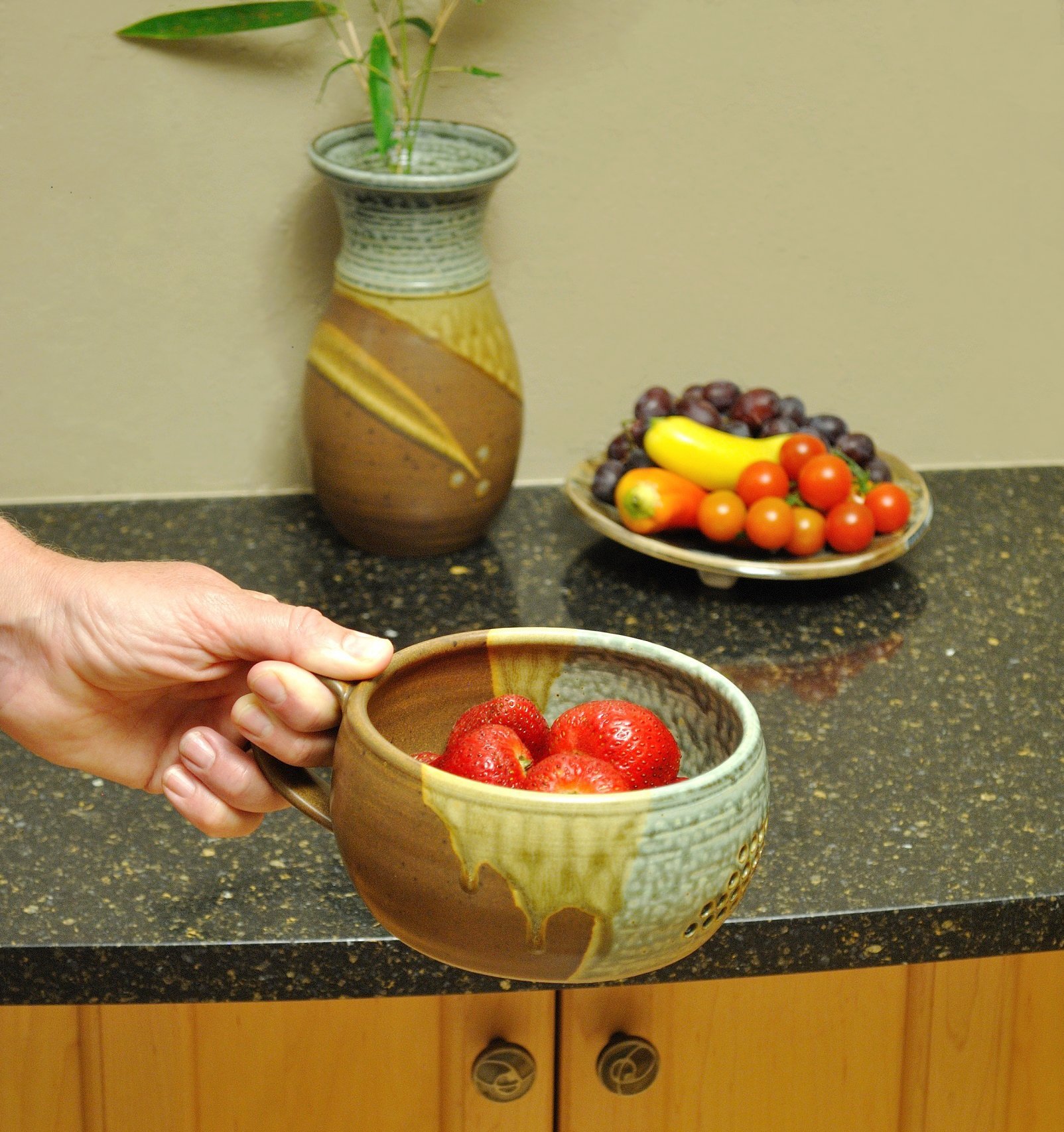 GW Pottery Handmade Stoneware Berry Bowl/Colander, Green-Rust