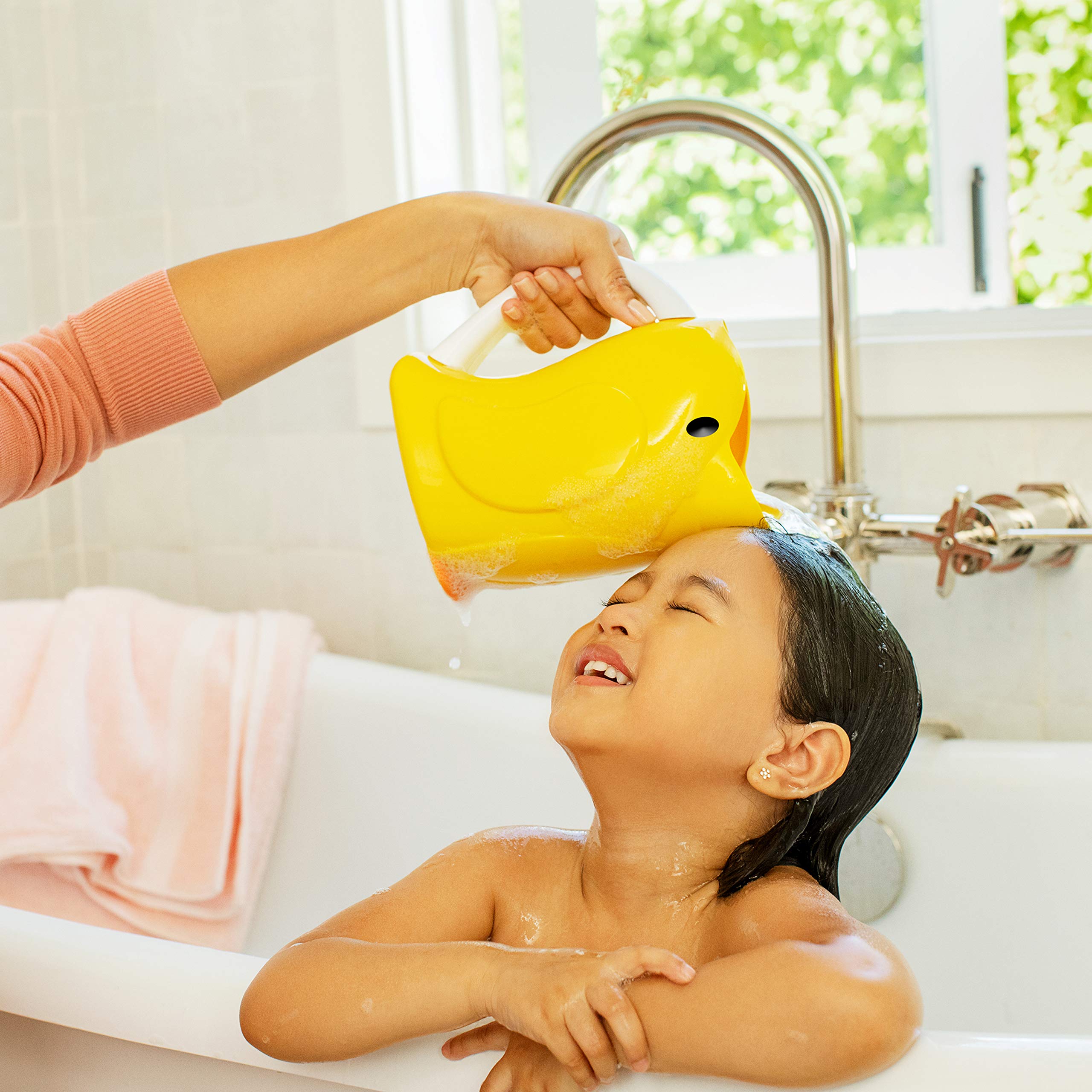 Munchkin® Duckling™ Shampoo Bath Rinser, Yellow