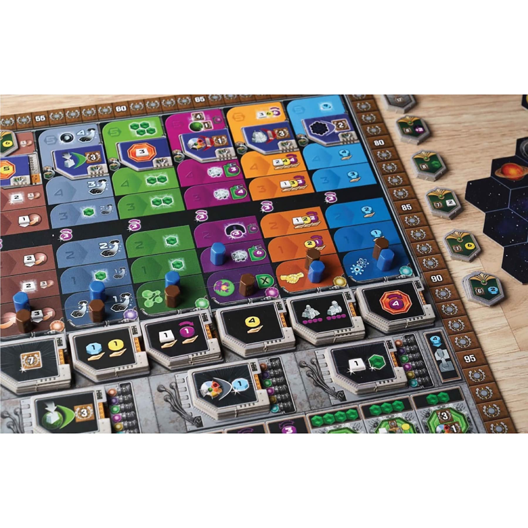 Capstone Games: Gaia Project, Strategy Board Game, A Follow Up Game From Terra Mystica, Includes a Challenging Solo Mode, 1 to 5 Players, Ages 14 and Up