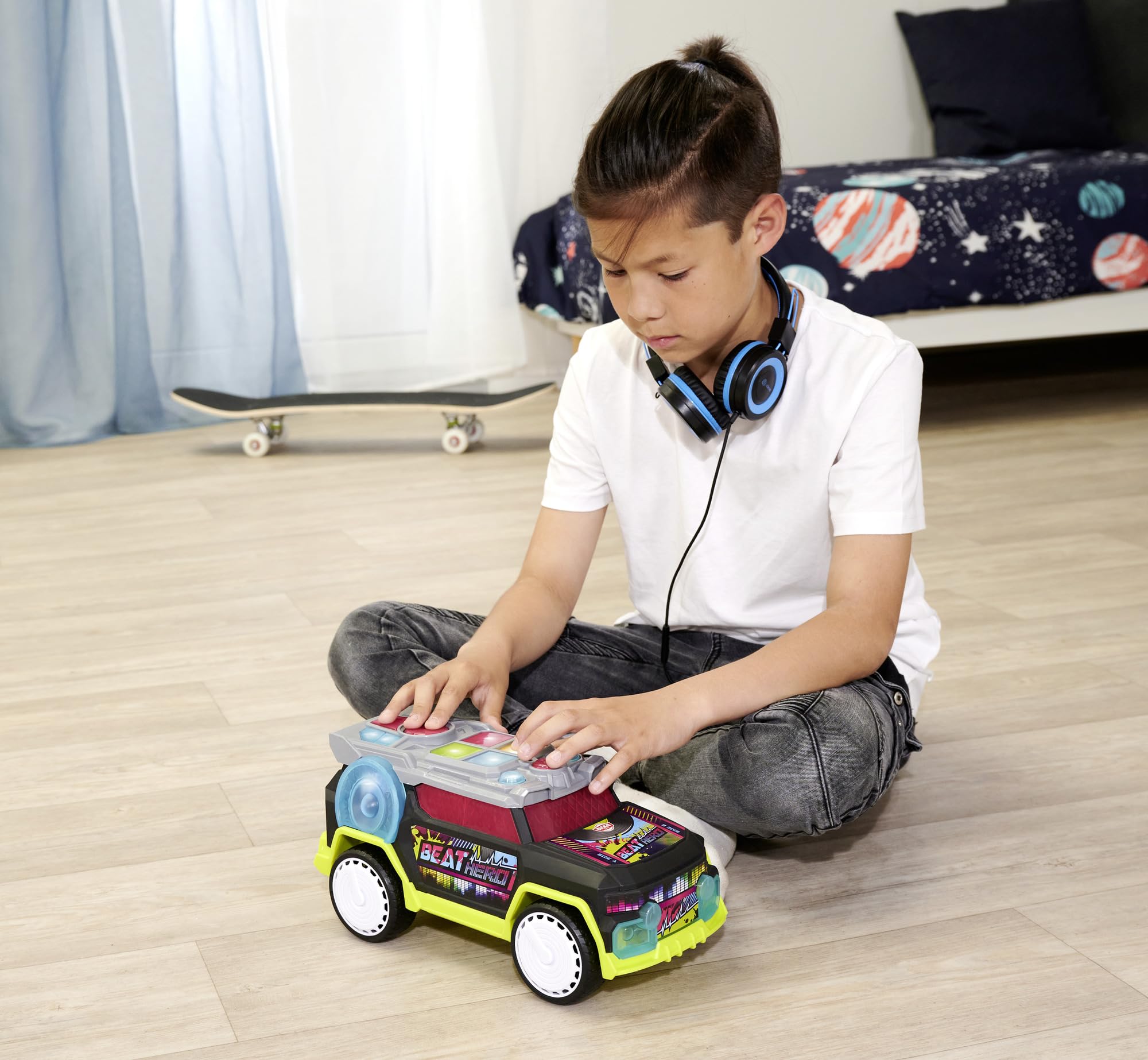 Dickie Toys - Beat Hero 203767001 +3 Years Car with Music Console, 22 Sounds, LED Lights, 3 Game Modes, Streat n Beatz