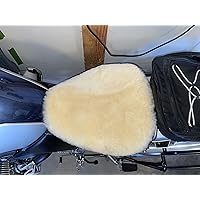 Large Sheepskin Buttpad® - Motorcycle Seat Pad (Cream)