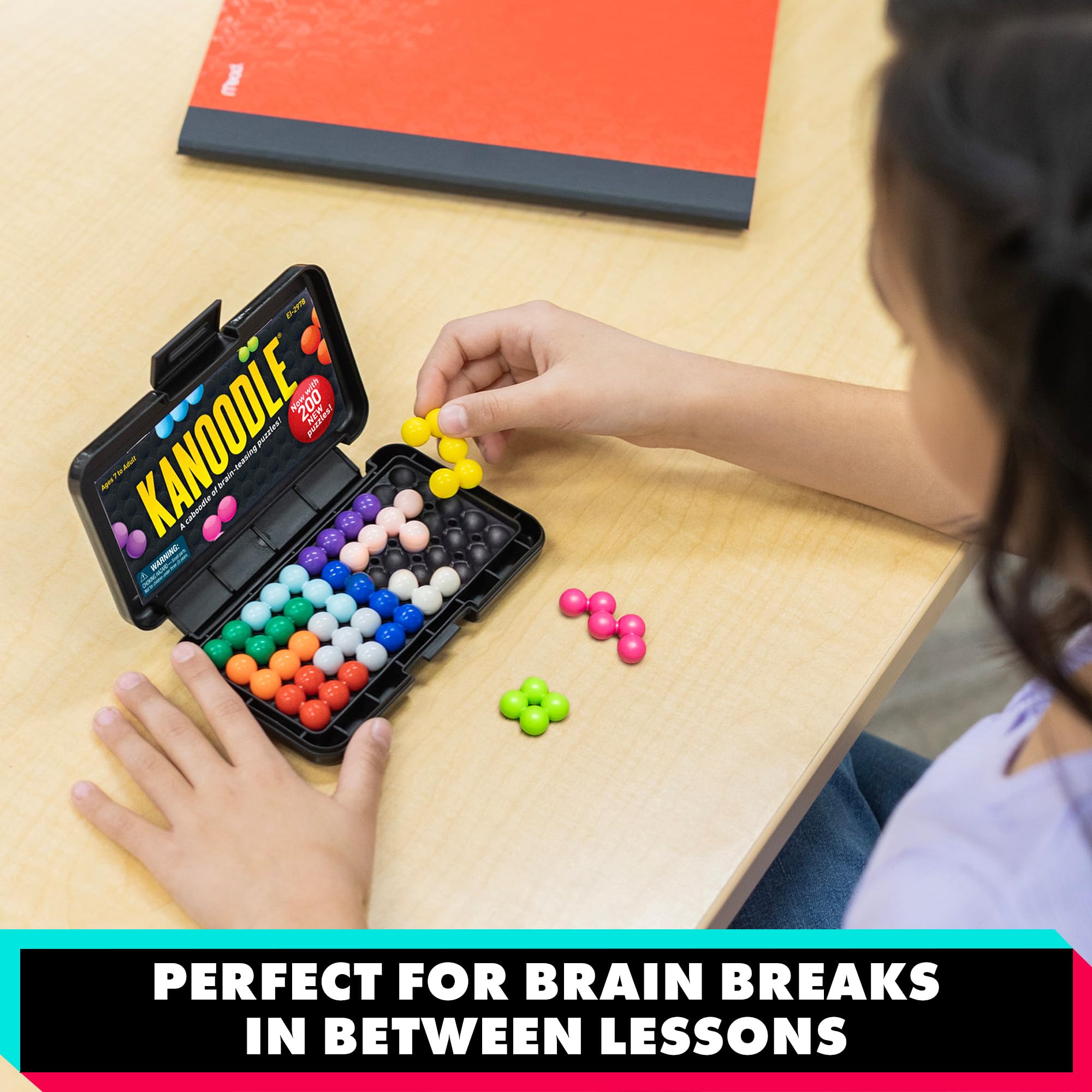 Educational Insights Kanoodle 3D Brain Teaser Puzzle Game, Featuring 200 Challenges, Gift for Ages 7+