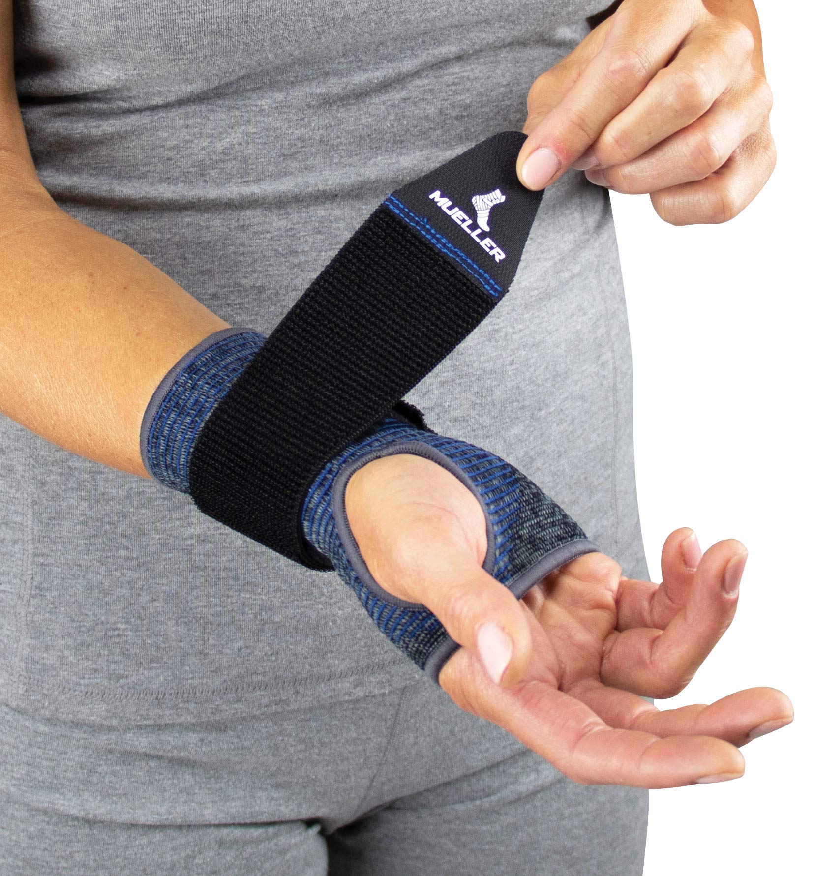 MUELLER Sports Medicine Reversible 3-in-1 Wrist Brace with Splint, For Men and Women, Black/Blue, One Size