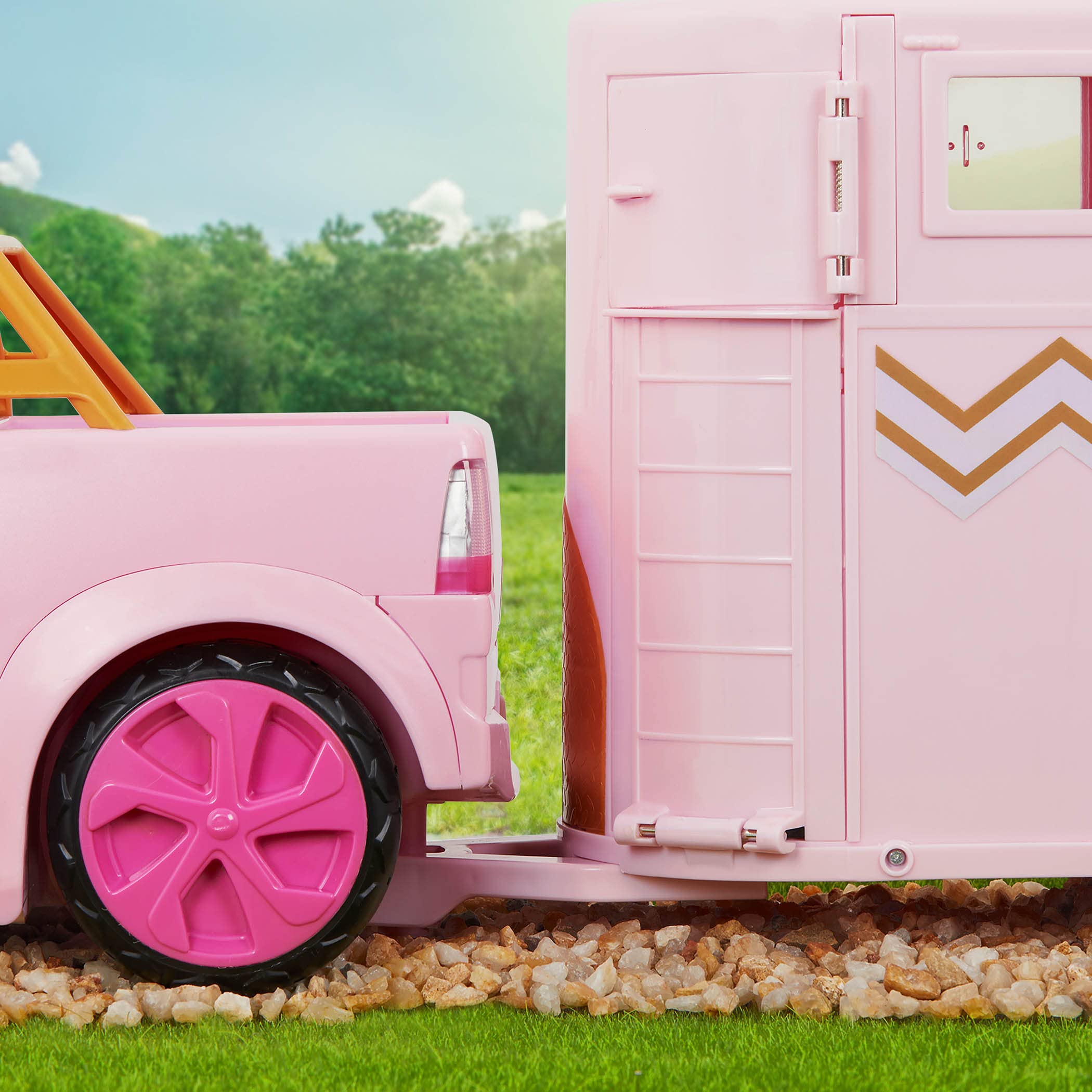 Lori Dolls – Ride & Shine Pickup Truck– Pick-Up Truck for Mini Dolls – Pink Car for 6-inch Dolls – Trailer Hitch & Openable Doors – Toy Vehicle for Kids – 3 Years + LO37113C1Z