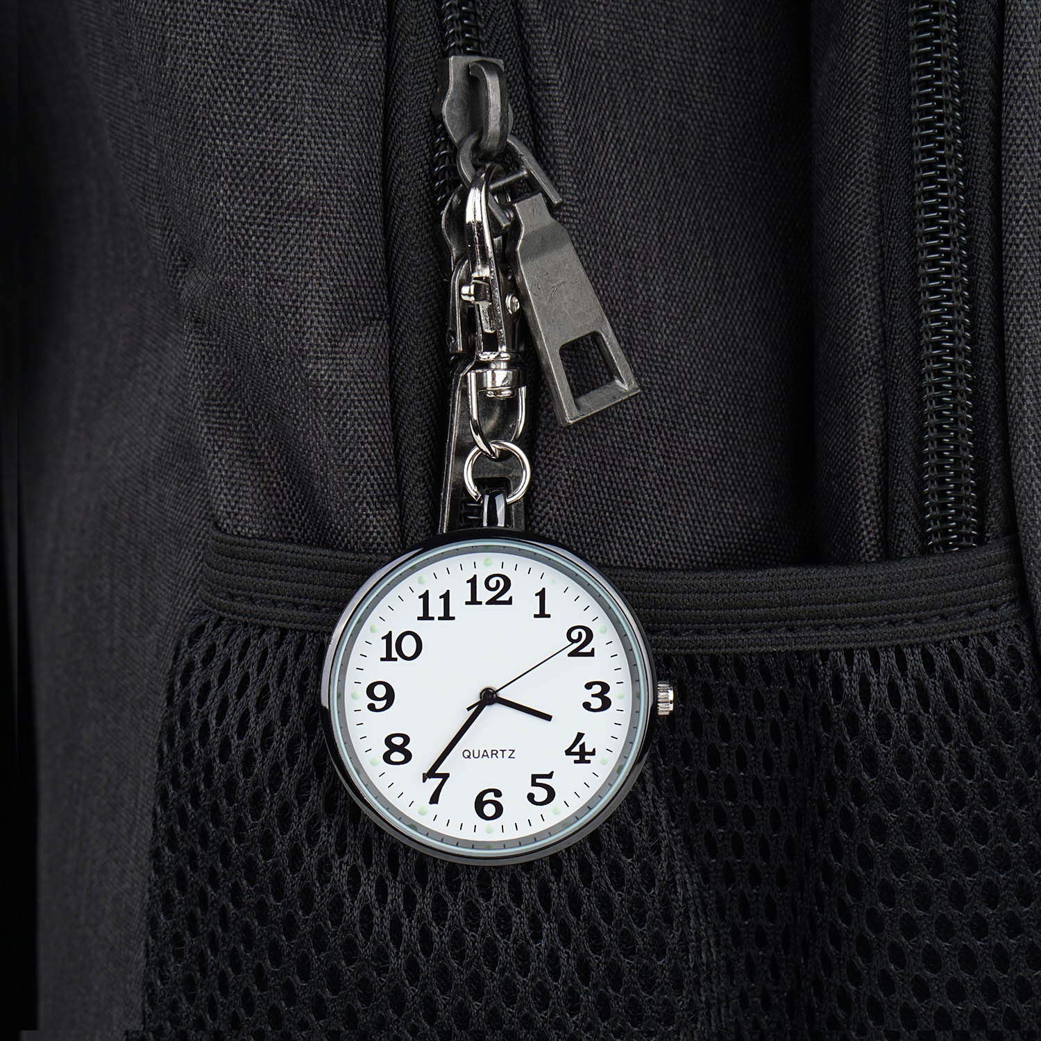 FUNGORGT Minimalist Ultra Thin Open Face Quartz Pocket Watch with Key Buckle Unisex Portable Unisex Pocket Watch