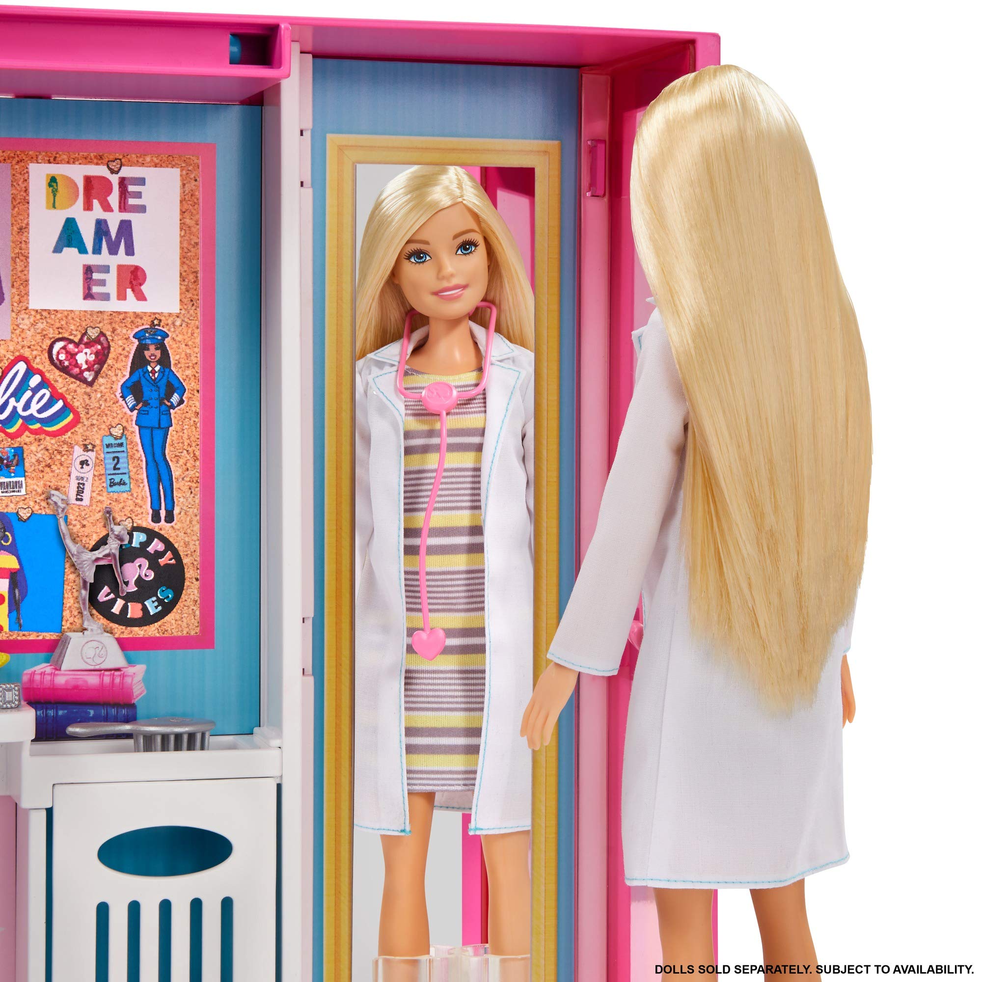 Barbie Dream Closet Playset with 30+ Clothes and Accessories Including 5 Outfits, Plus Mirror, Desk and Rotating Rack