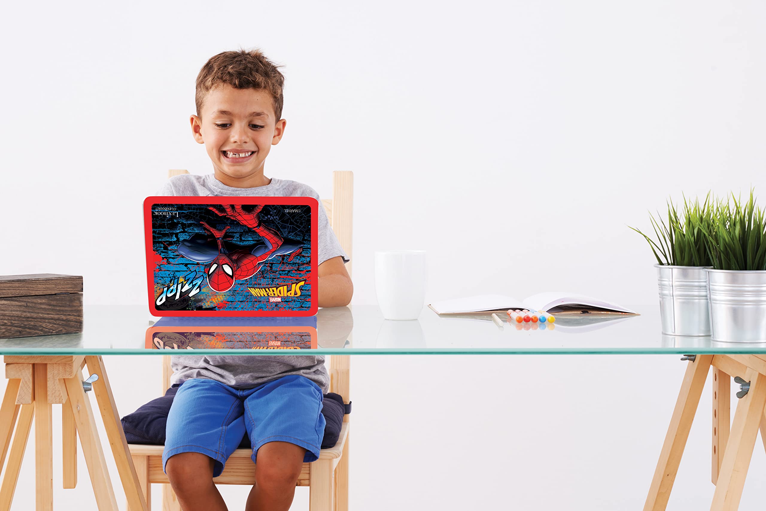 LEXiBOOK Spider-Man - Educational and Bilingual Laptop Spanish/English - Toy for Child Kid (Boys & Girls) 124 Activities, Learn Play Games and Music with Spiderman - Red/Blue JC598SPi2