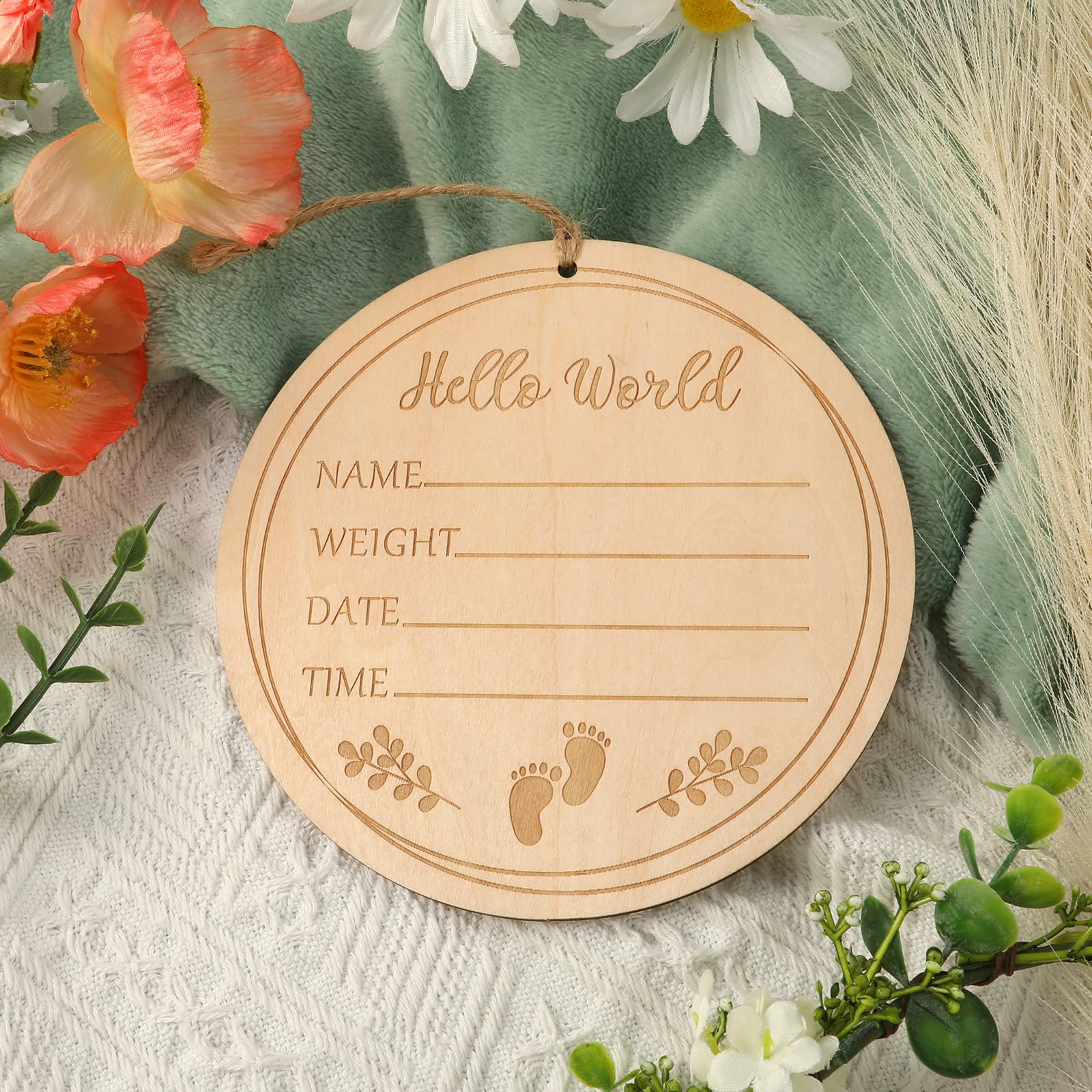 LUTER Baby Announcement Sign, 5.9inch Hello World Newborn Sign with a Hemp Rope Round Wooden Milestone Baby Announcement Sign for Newborn Photo Props
