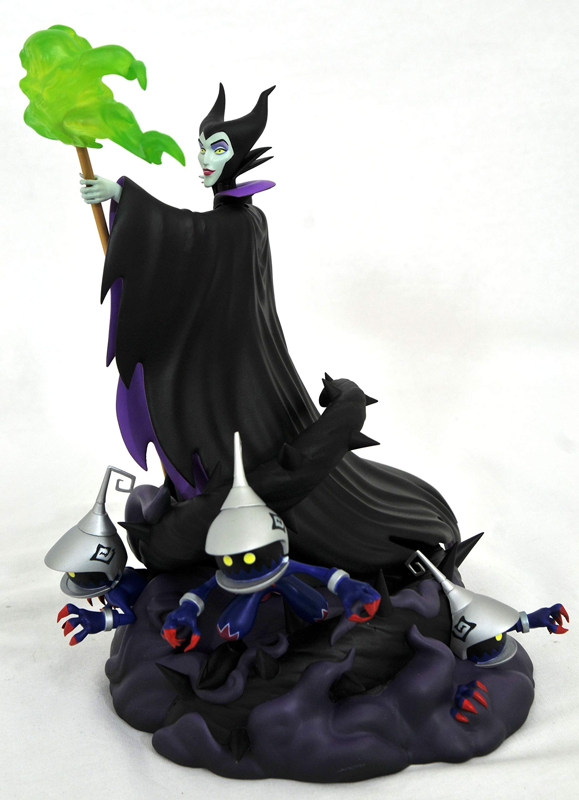 DIAMOND SELECT TOYS Kingdom Hearts III Gallery: Maleficent PVC Figure, Multicolor, 11 inches