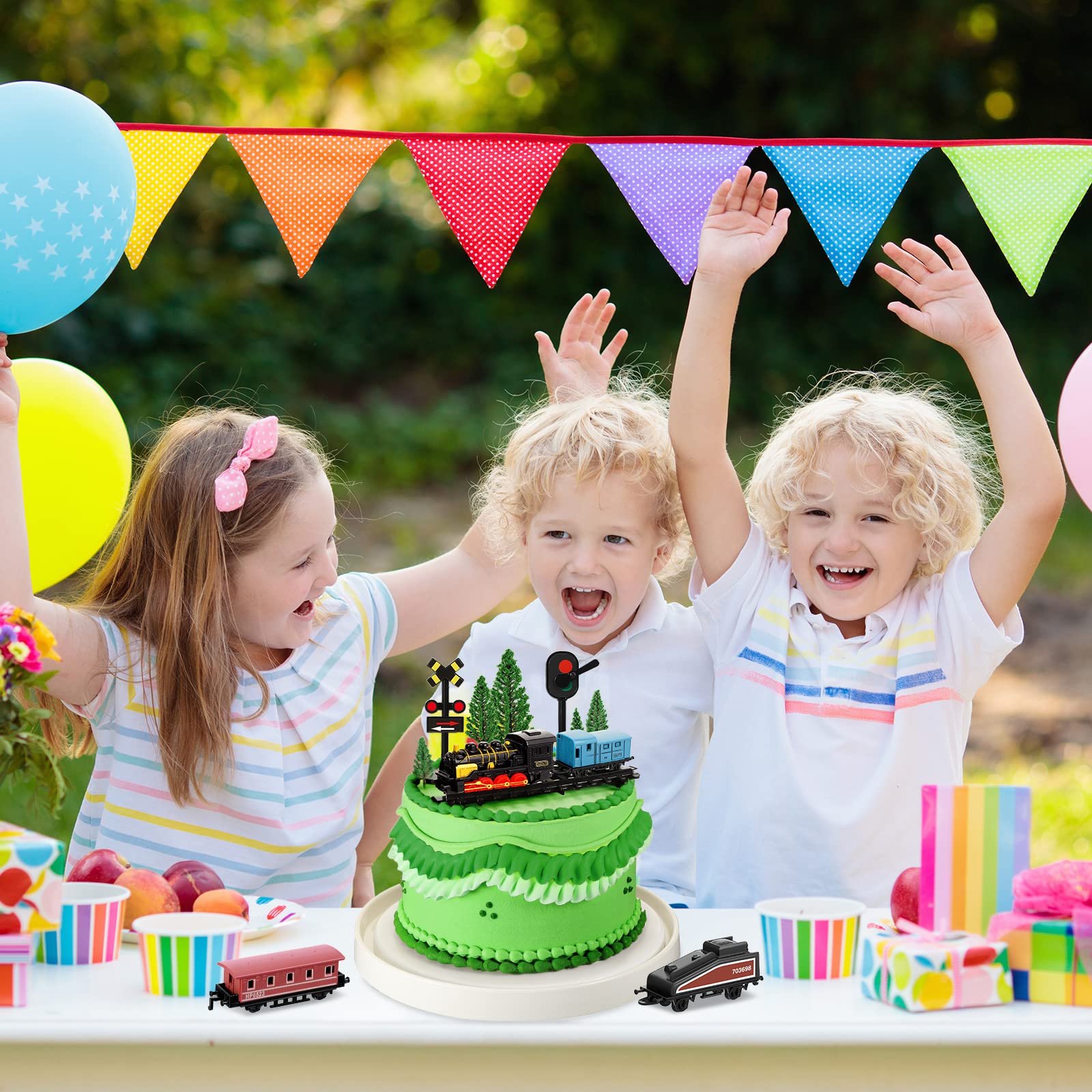 1,641 Train Cake Stock Photos - Free & Royalty-Free Stock Photos from  Dreamstime