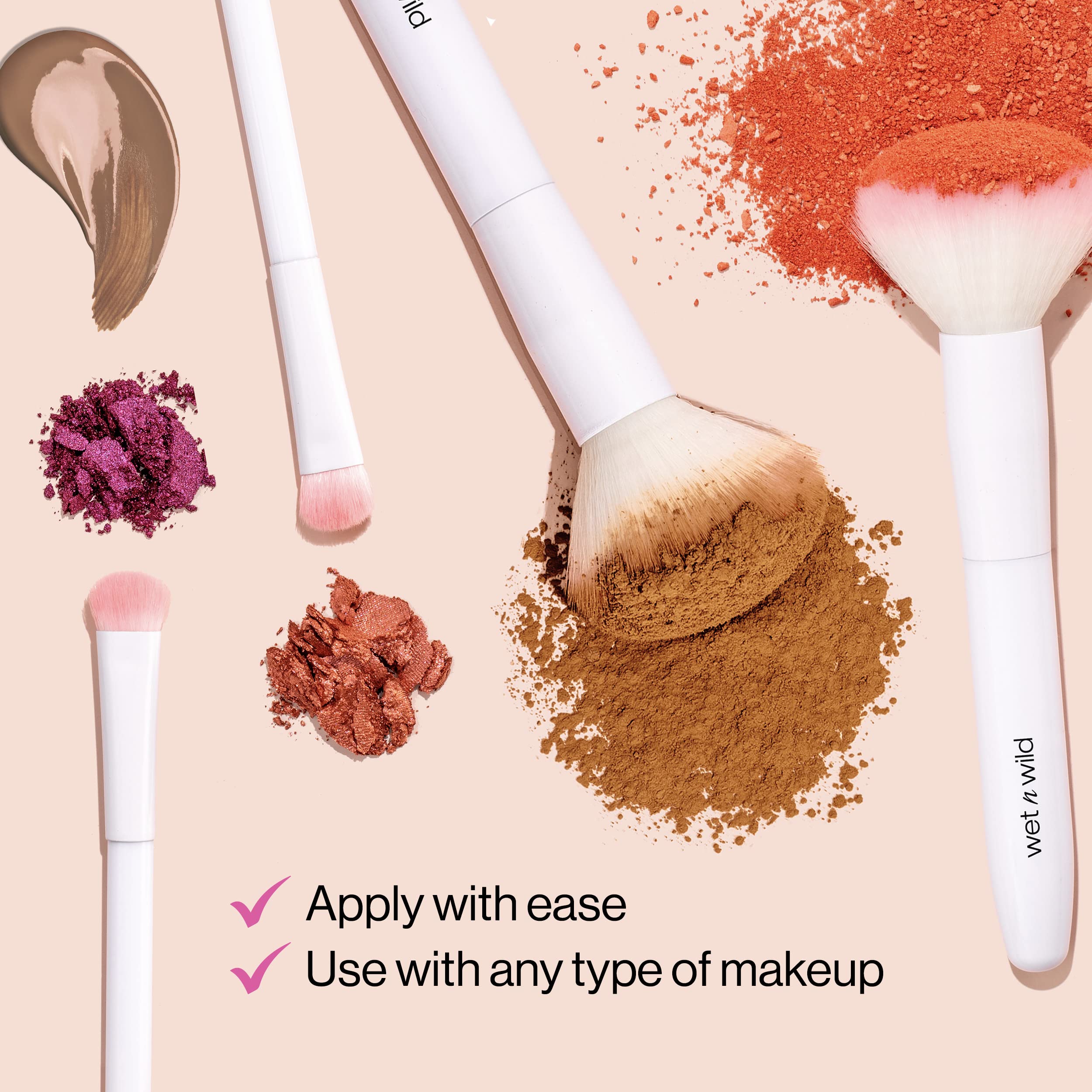 wet n wild Eyeshadow Brush, Makeup Brush for Liquid to Powder, Angled Brush, Precise Application