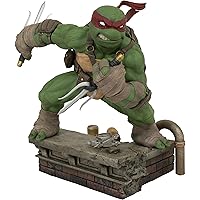 Diamond Select Toys Teenage Mutant Ninja Turtles Gallery: Raphael Deluxe PVC Statue