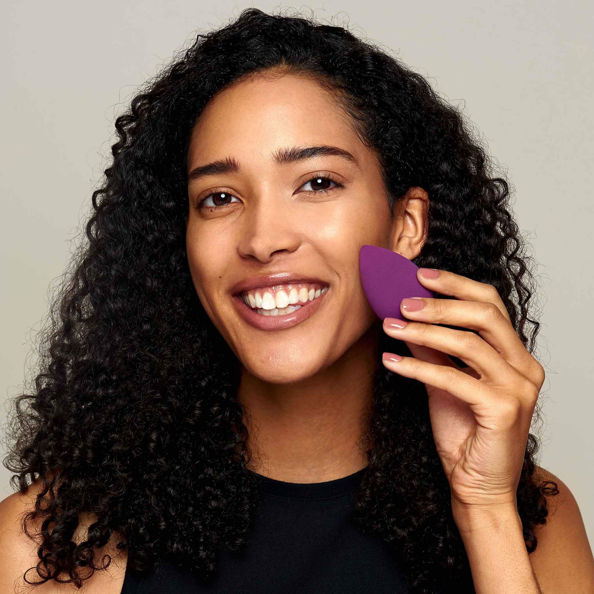 WUNDERBROW Makeup Beauty Sponge Blender Applicator Tool, Purple, 1 Count