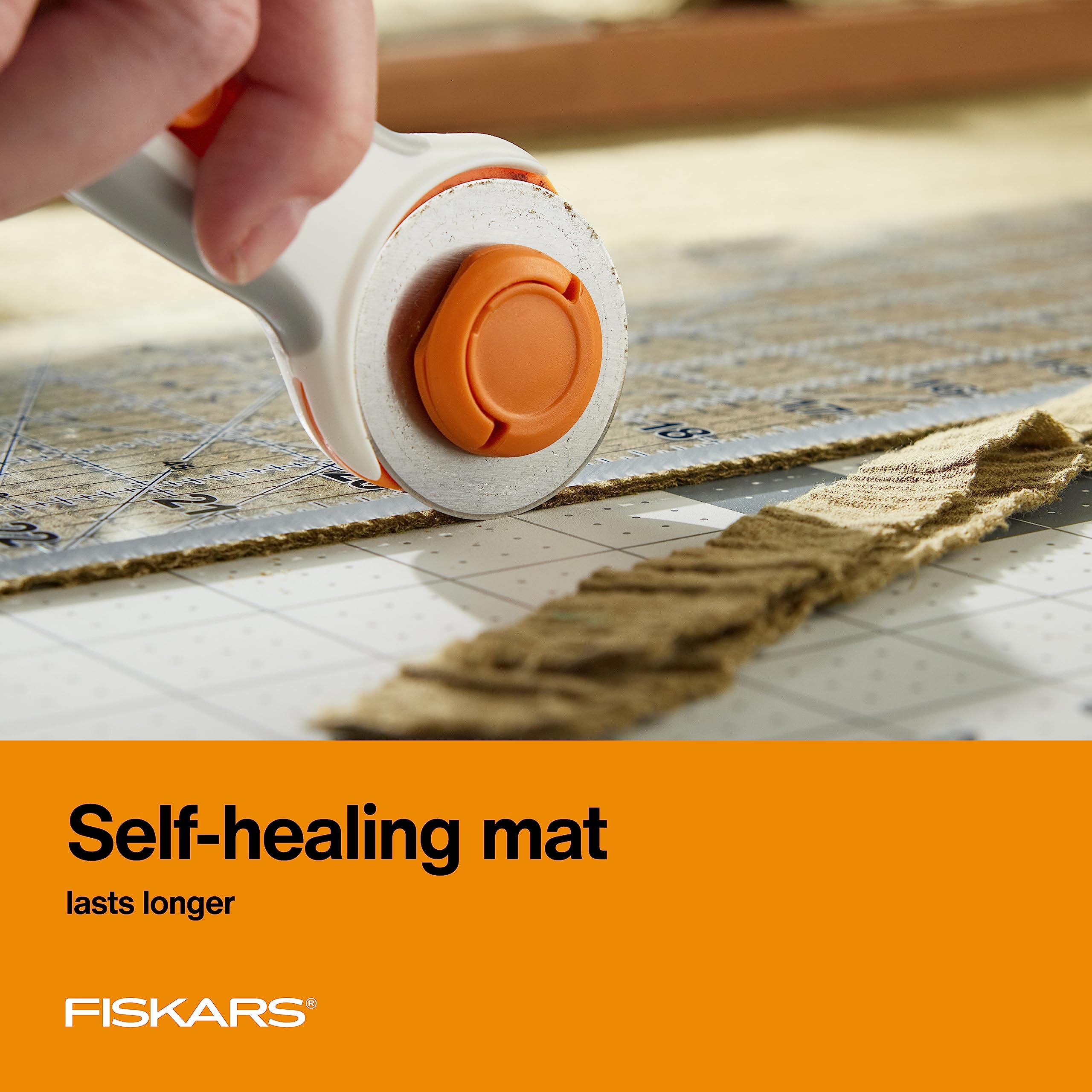 Fiskars Self Healing Cutting Mat for Crafts and Sewing - 18