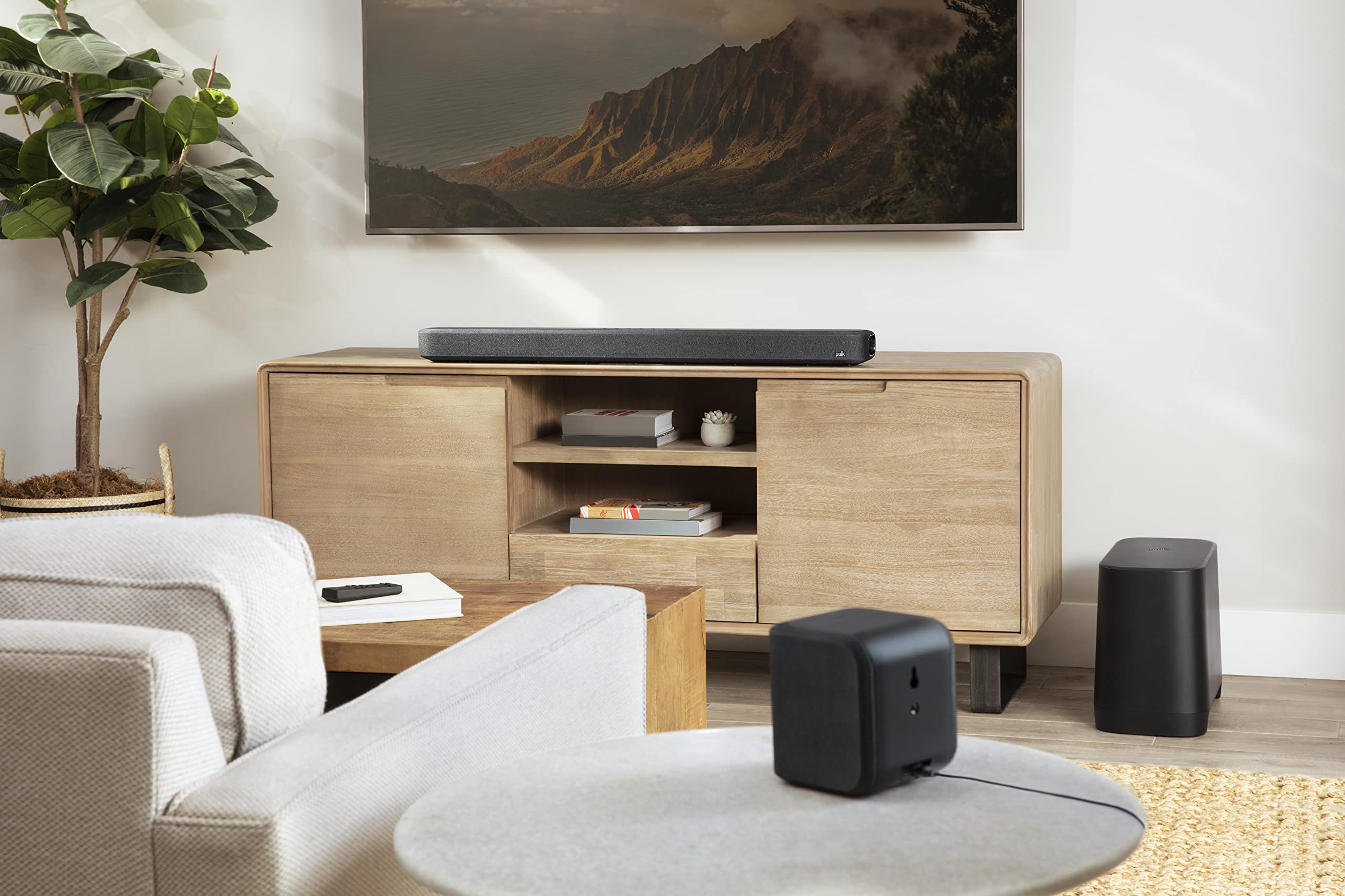 Polk True Surround III 5.1 Channel Wireless Surround Sound System, Includes Sound Bar, L & R Rear Surrounds and 7'' Subwoofer, Dolby Digital Decoding, Built-in Bluetooth, Easy Setup, Black