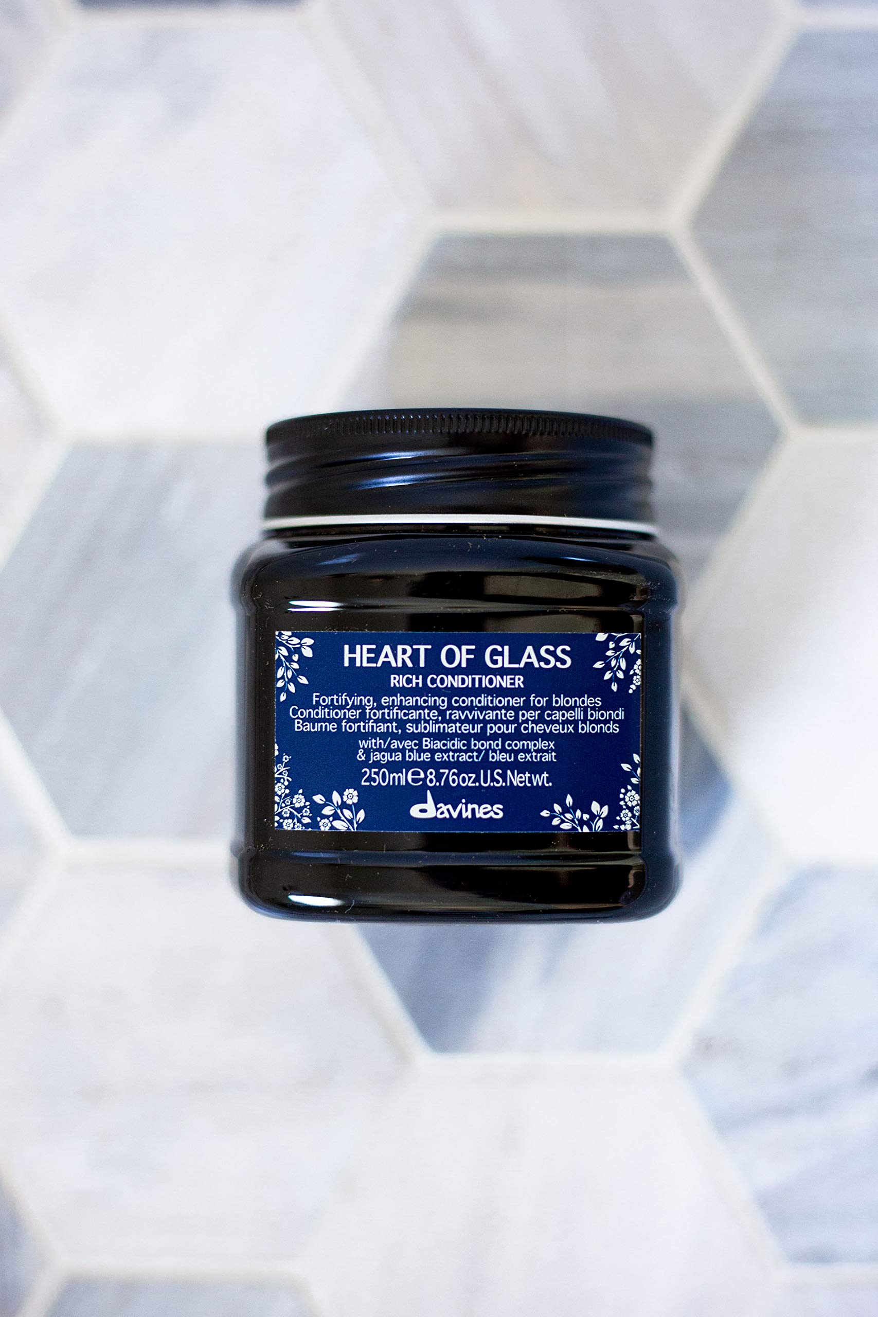 Davines Heart Of Glass Rich Conditioner For Blonde Care, Intense Nourishment And Fortifying Action For Natural And Cosmetically Treated Hair