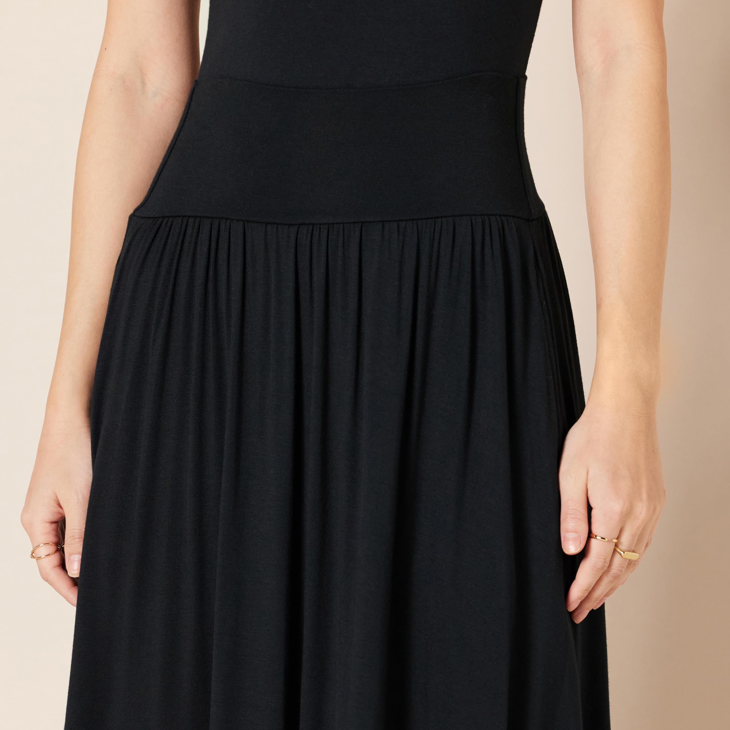 Amazon Essentials Women's Jersey Pull On Midi Length Skirt