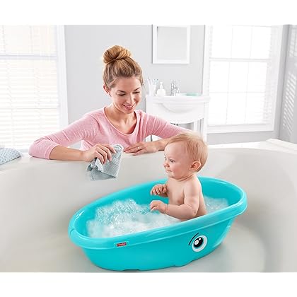 Fisher-Price Baby to Toddler Bath Whale of A Tub with Removable Infant Seat and Drain Plug, Fits Most Sinks