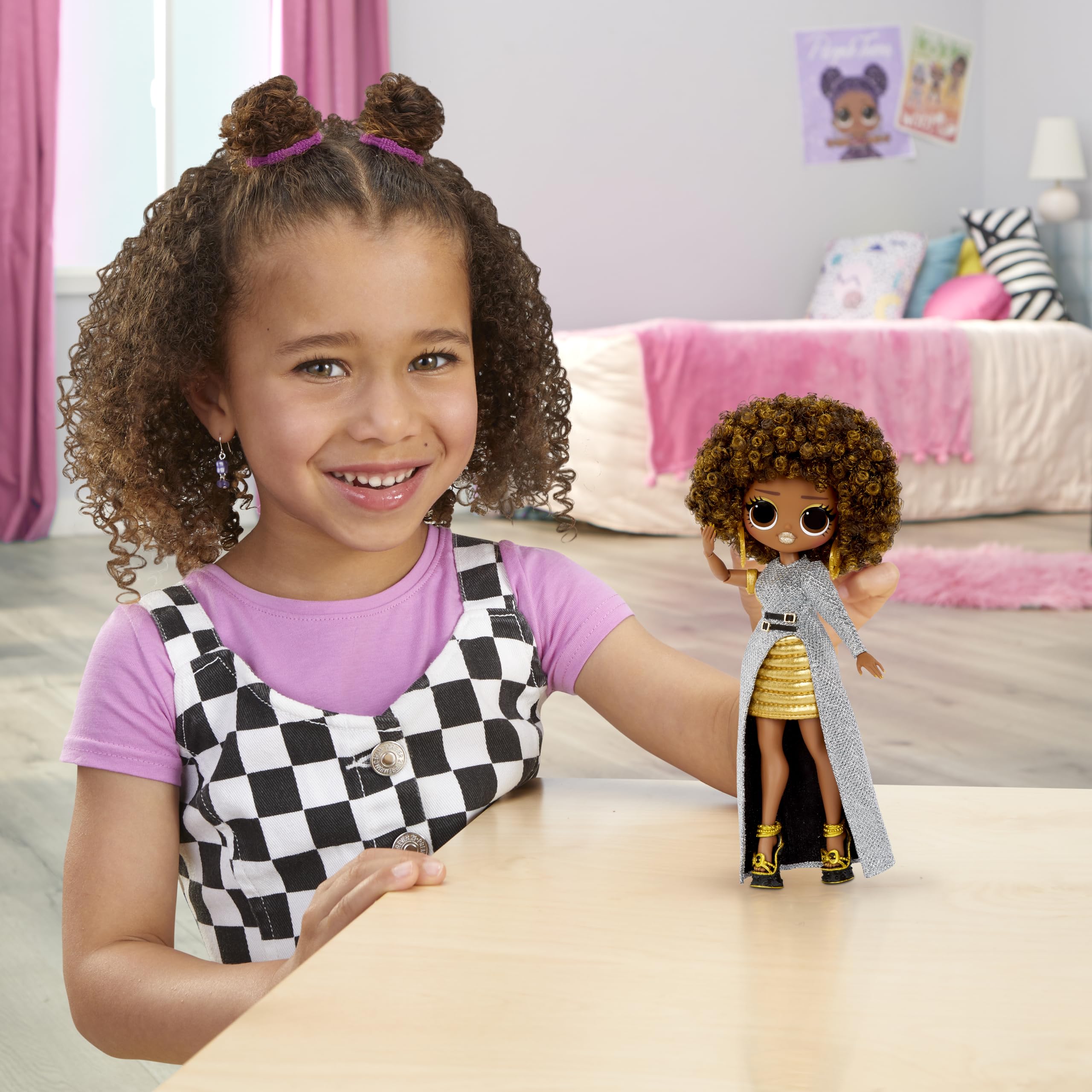 LOL Surprise OMG Royal Bee Fashion Doll with Multiple Surprises Including Transforming Fashions and Fabulous Accessories – Great Gift for Kids Ages 4+