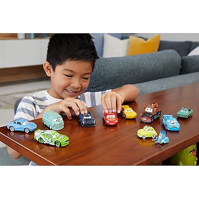  Mattel Disney Pixar Cars Die-Cast Mini Racers 10-Pack Vehicles,  Miniature Racecar Toys For Racing, Small, Portable, Collectible Automobile  Toys Based on Cars Movies, For Kids Age 3 and Up : Everything